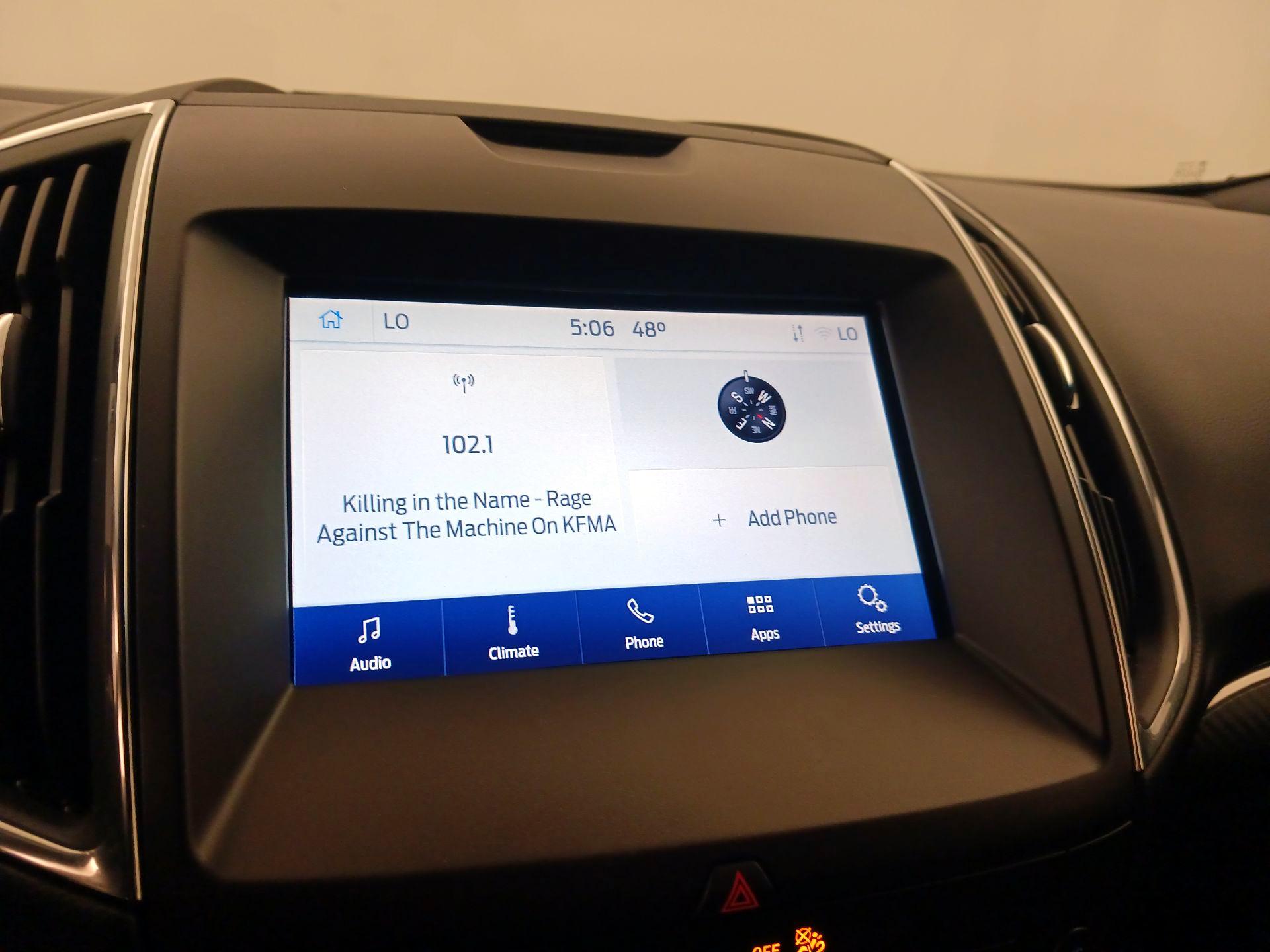 Thumbnail: 2020 Ford Edge - 15