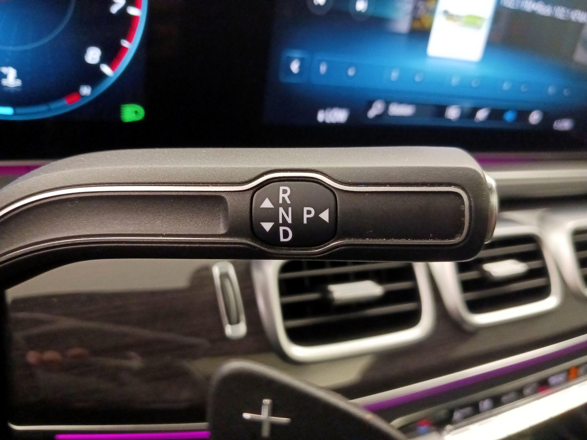 Thumbnail: 2020 Mercedes-Benz GLE - 18