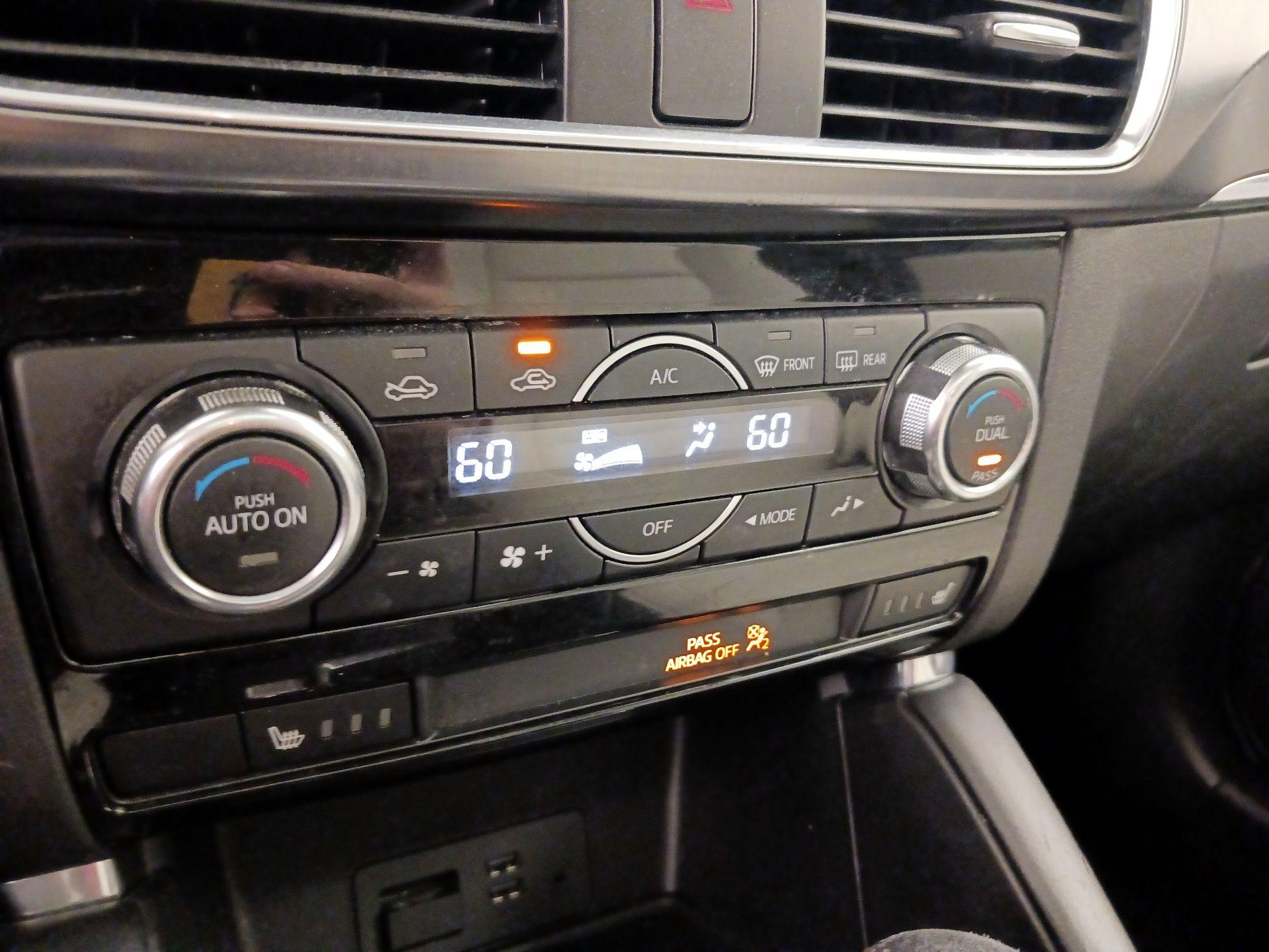 Thumbnail: 2016 Mazda CX-5 - 17