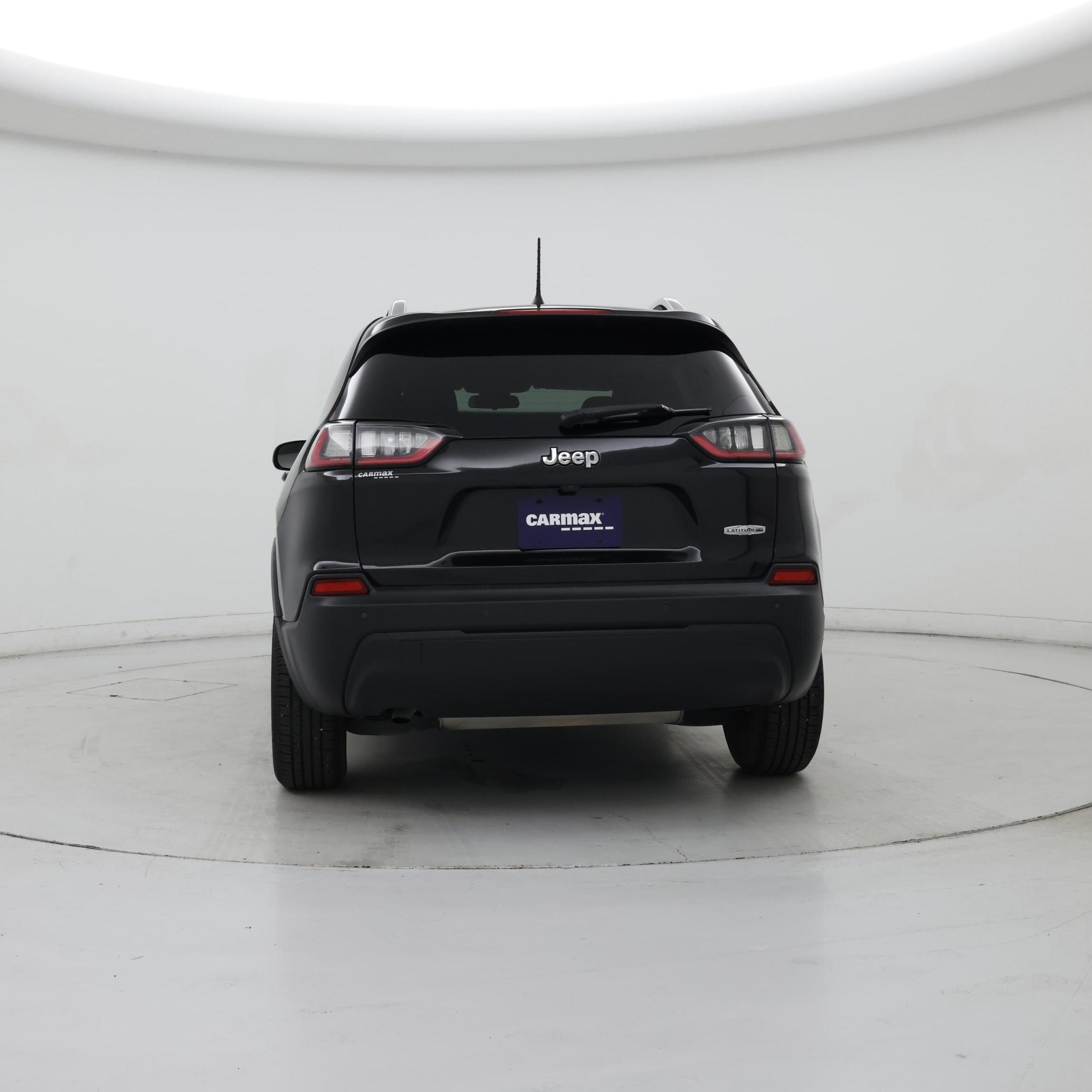 Thumbnail: 2019 Jeep Cherokee - 6