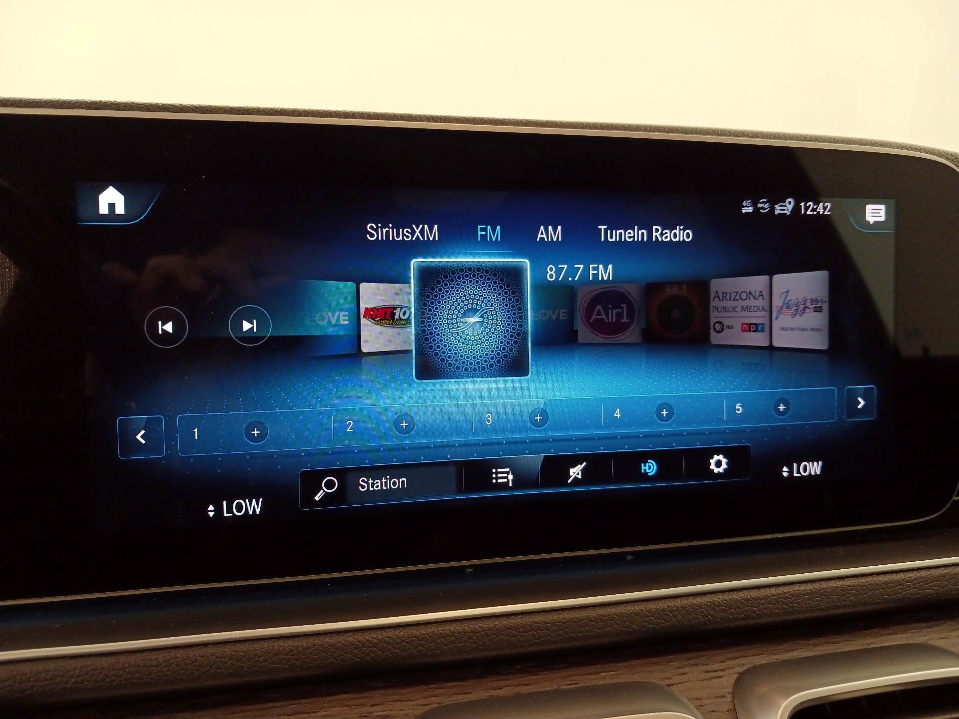 Thumbnail: 2022 Mercedes-Benz GLE - 16