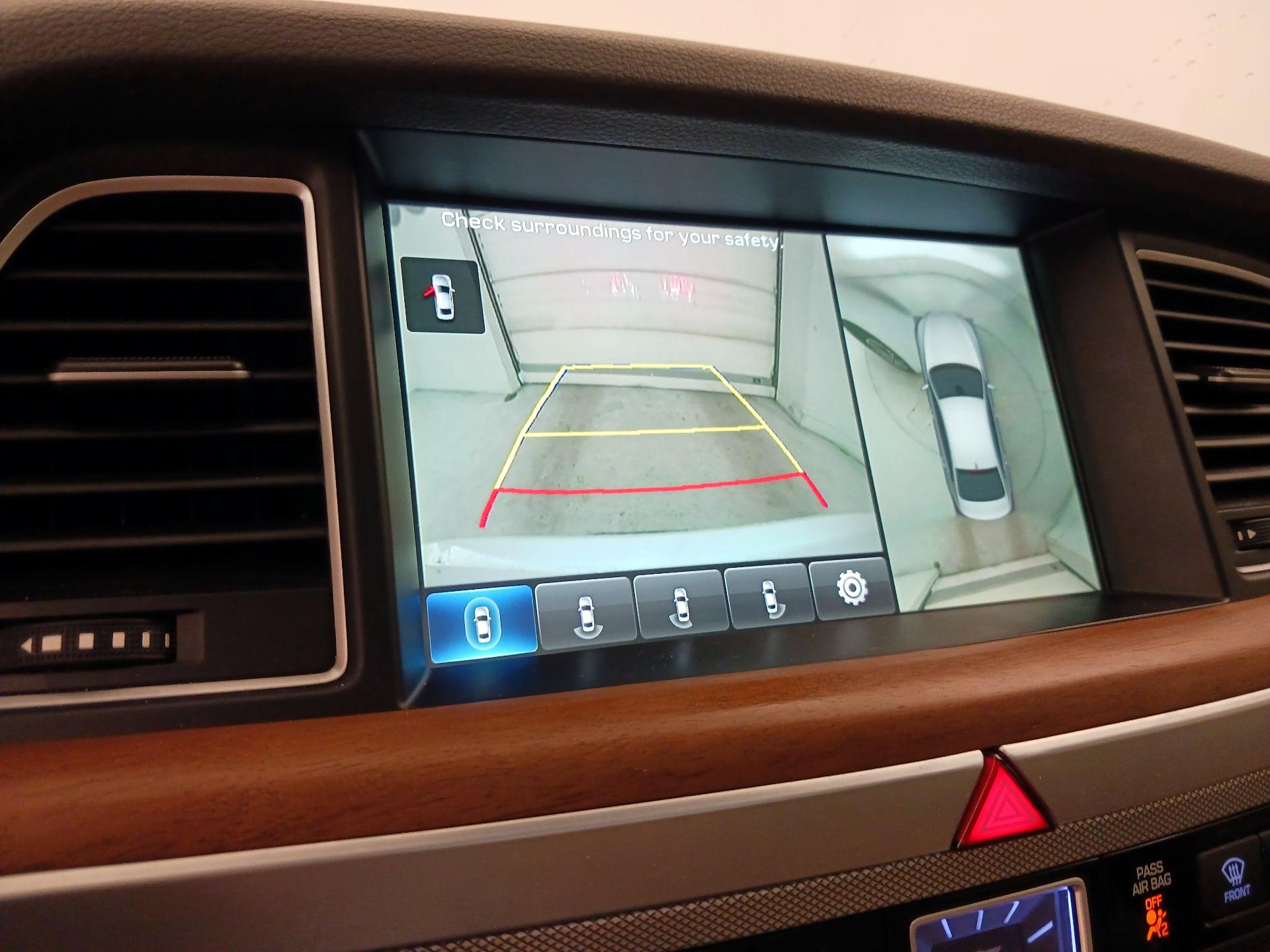 Thumbnail: 2019 Genesis G80 - 15