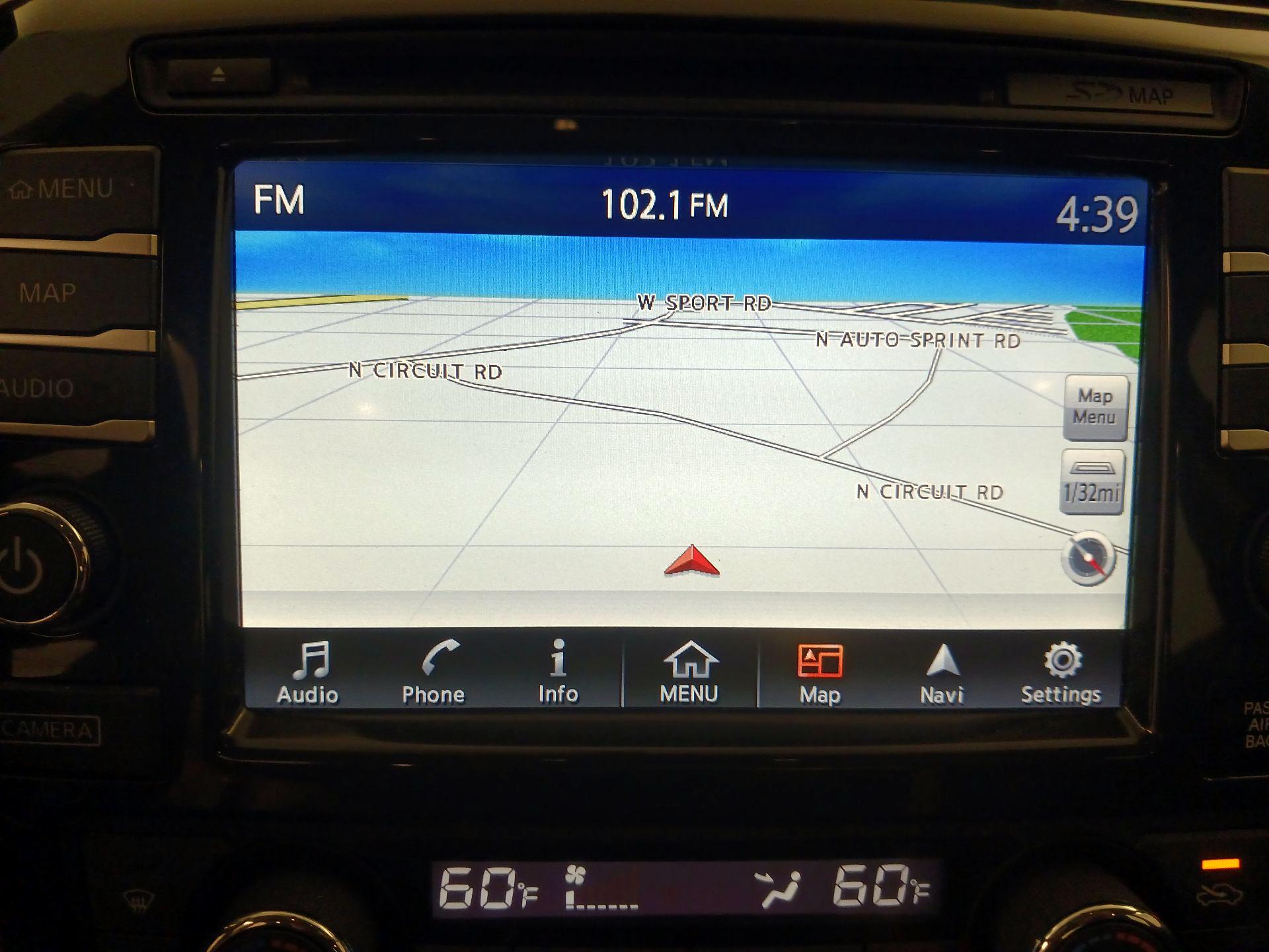 Thumbnail: 2016 Nissan Maxima - 14