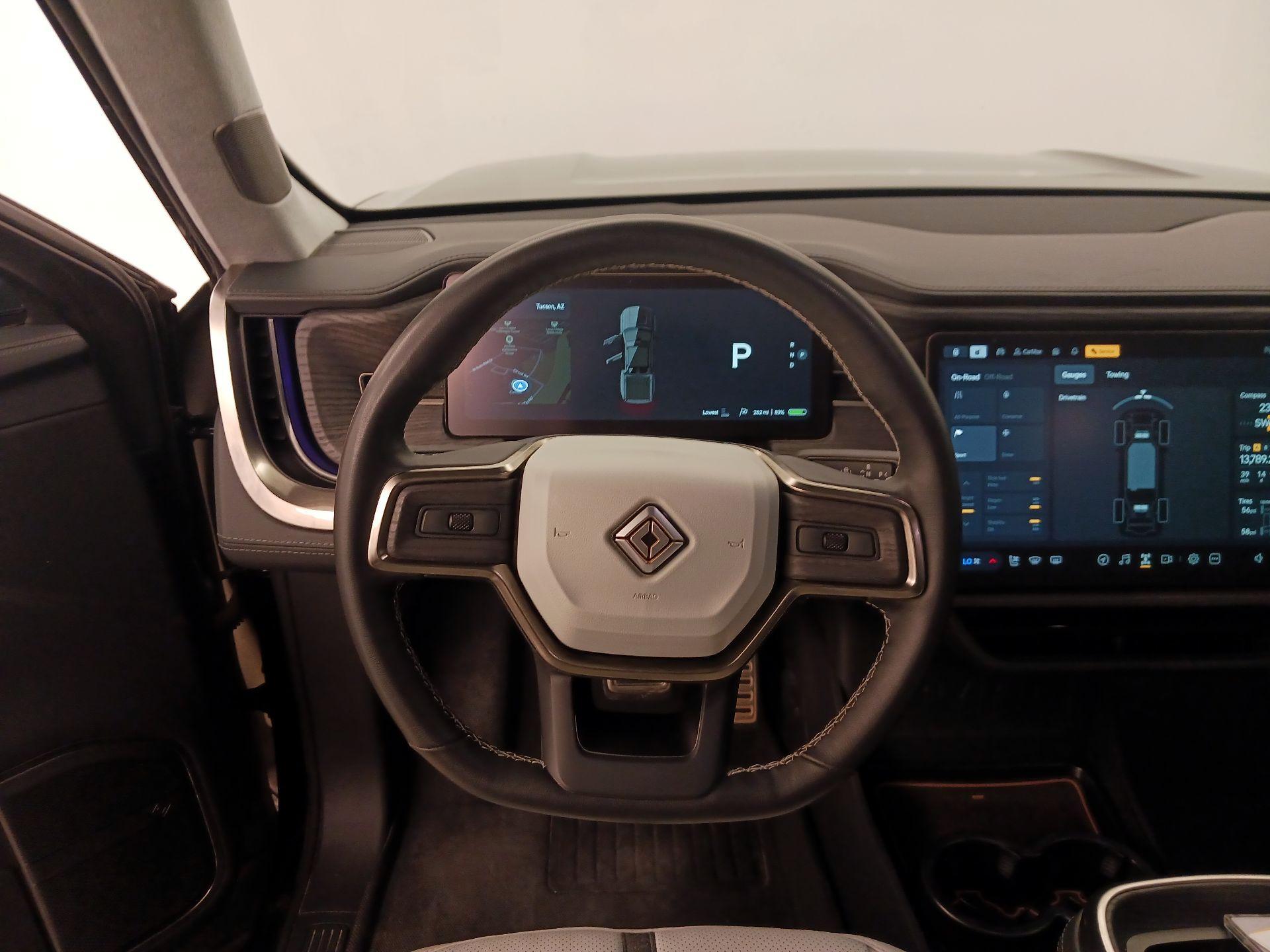 Thumbnail: 2023 Rivian R1T - 10