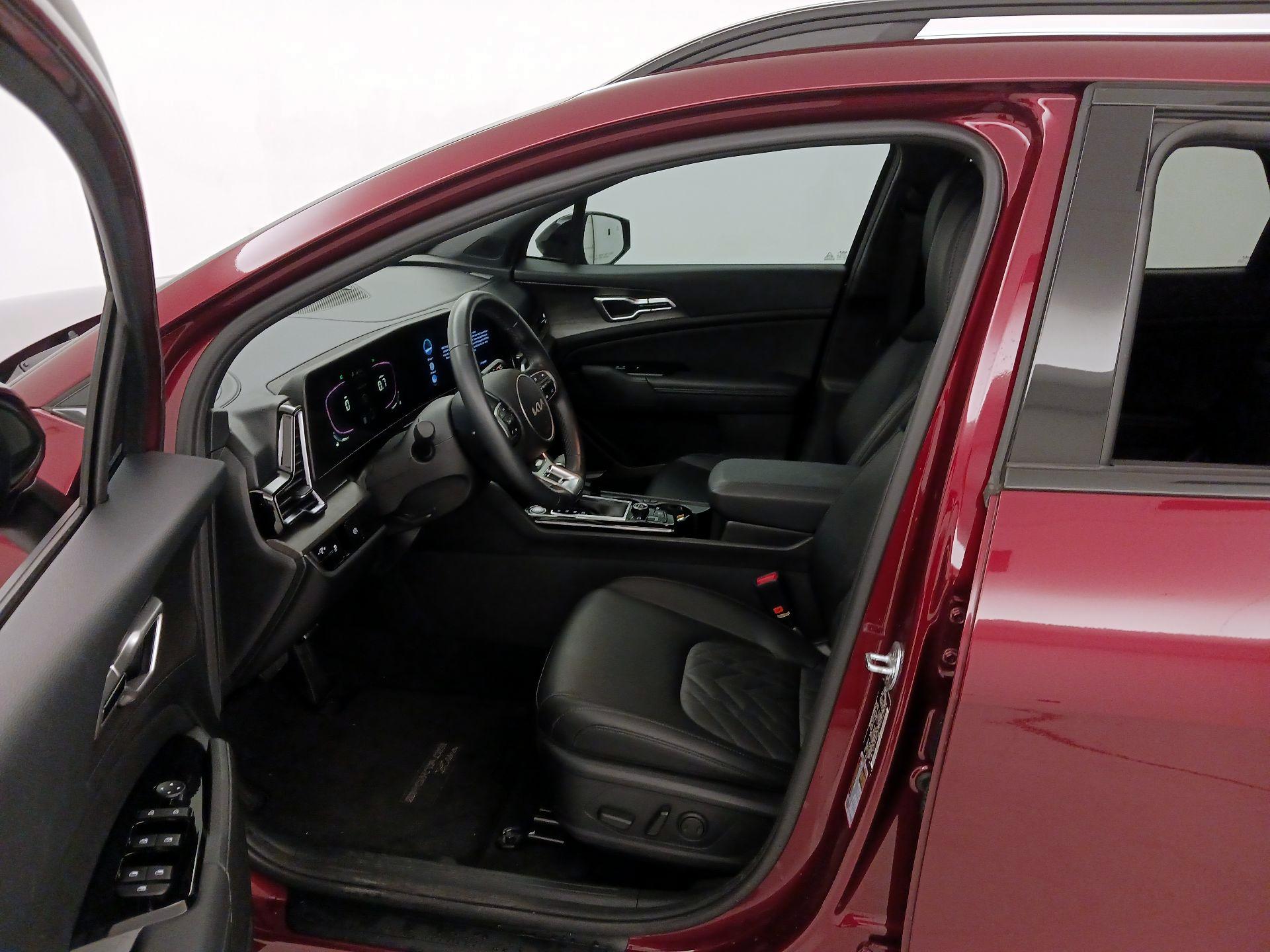 Thumbnail: 2023 Kia Sportage - 11