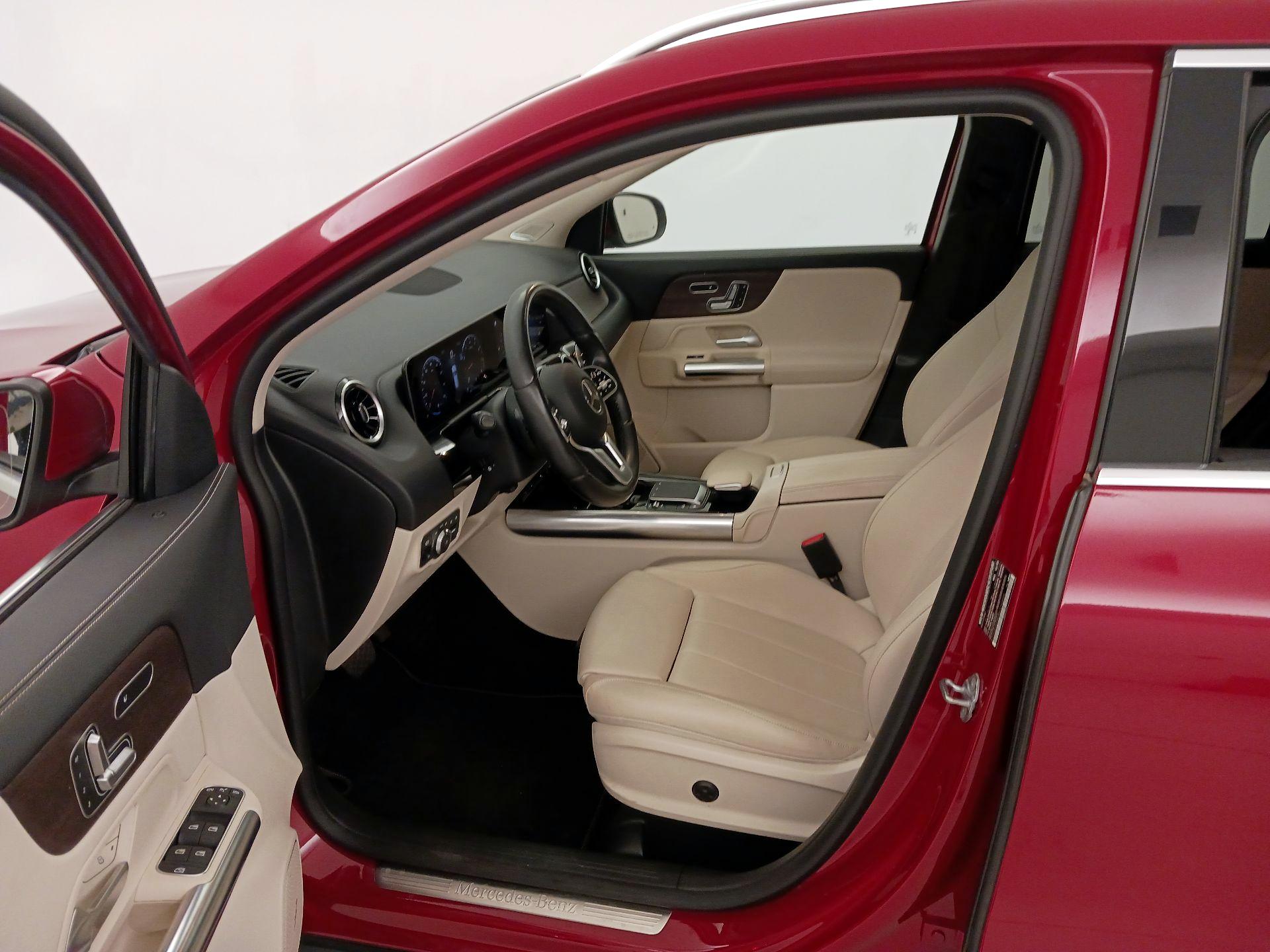 Thumbnail: 2021 Mercedes-Benz GLA - 11