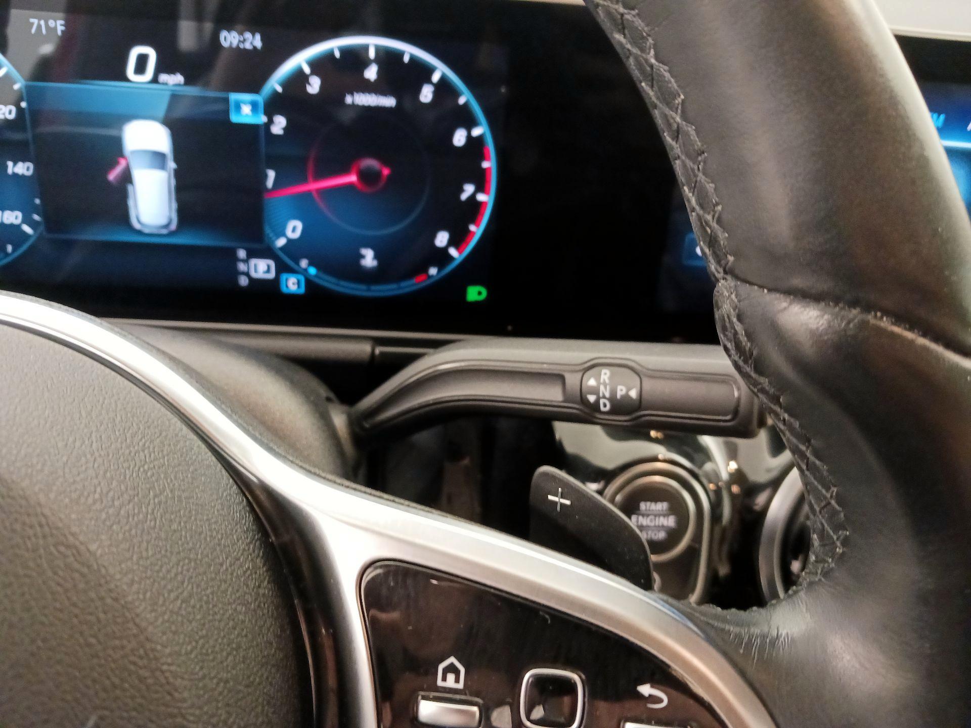 Thumbnail: 2021 Mercedes-Benz GLA - 17