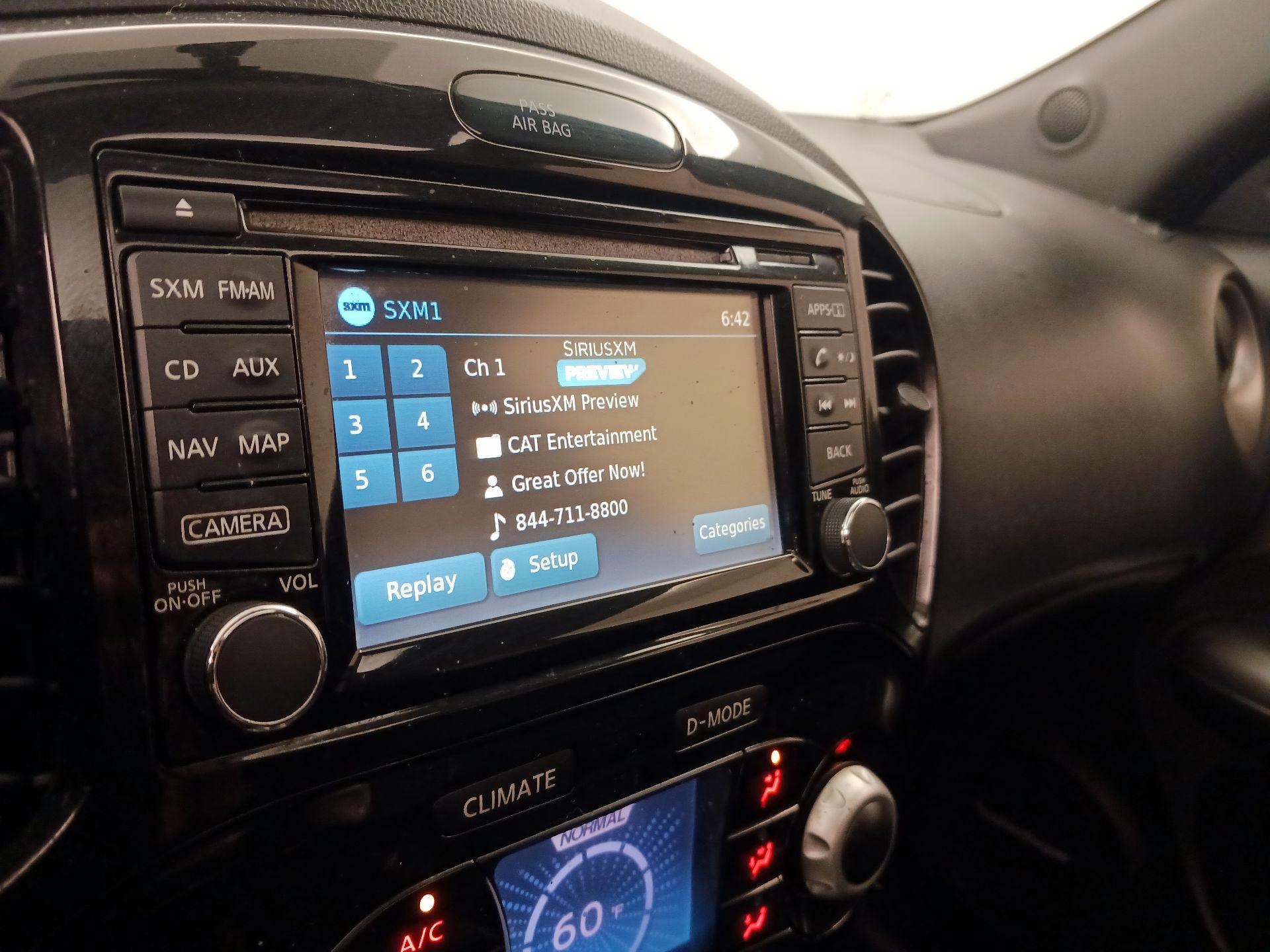 Thumbnail: 2015 Nissan Juke - 16