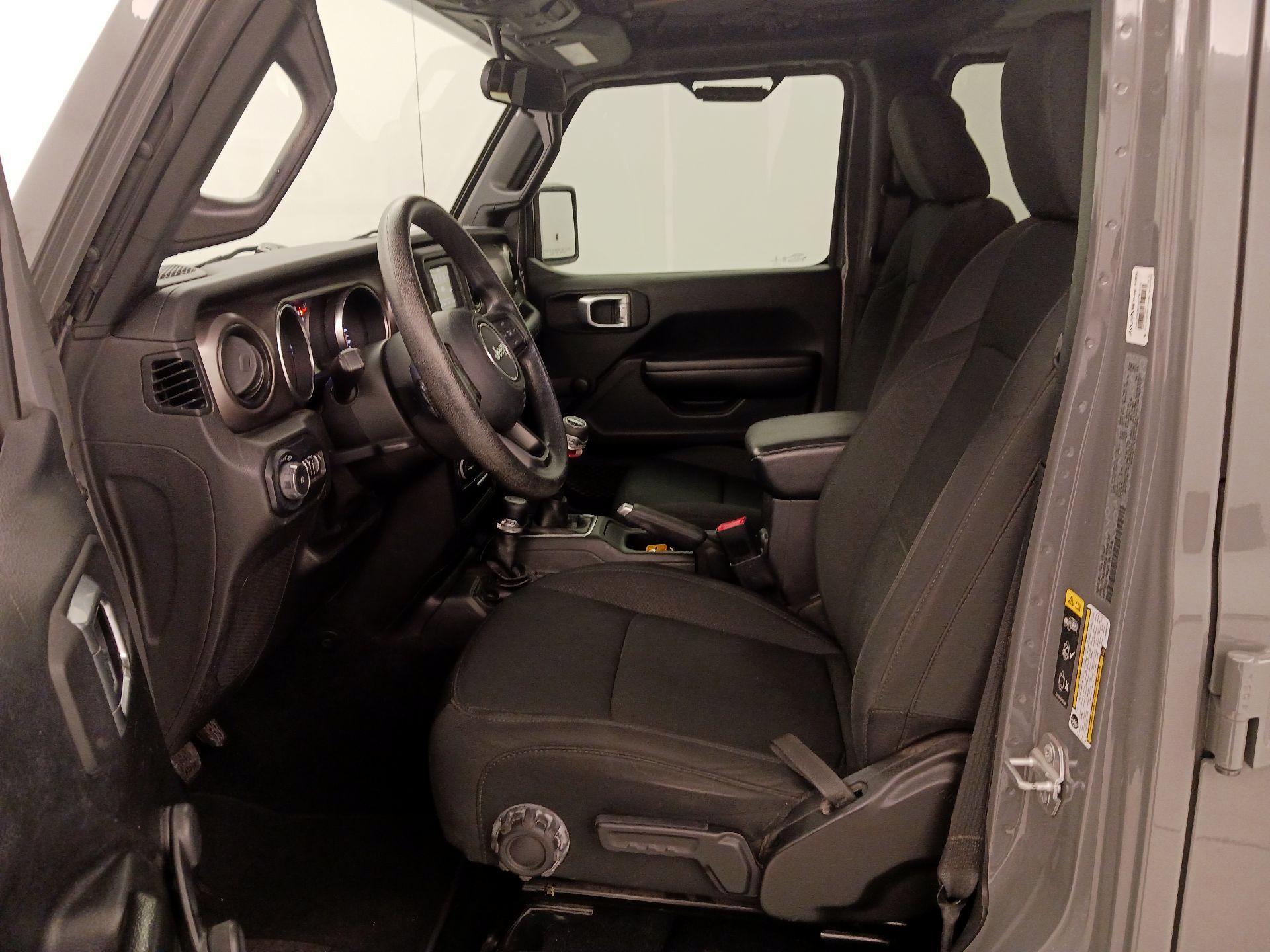 Thumbnail: 2020 Jeep Wrangler - 11