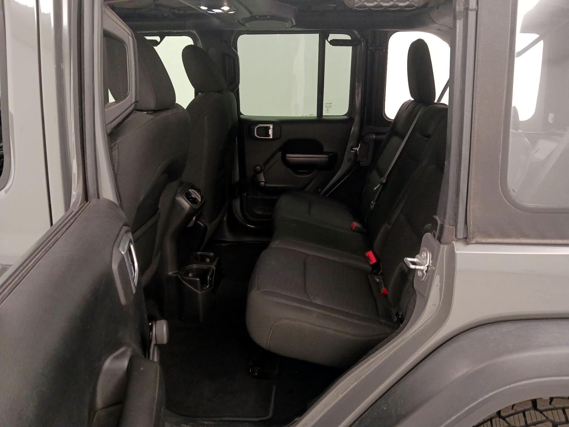 Thumbnail: 2020 Jeep Wrangler - 19