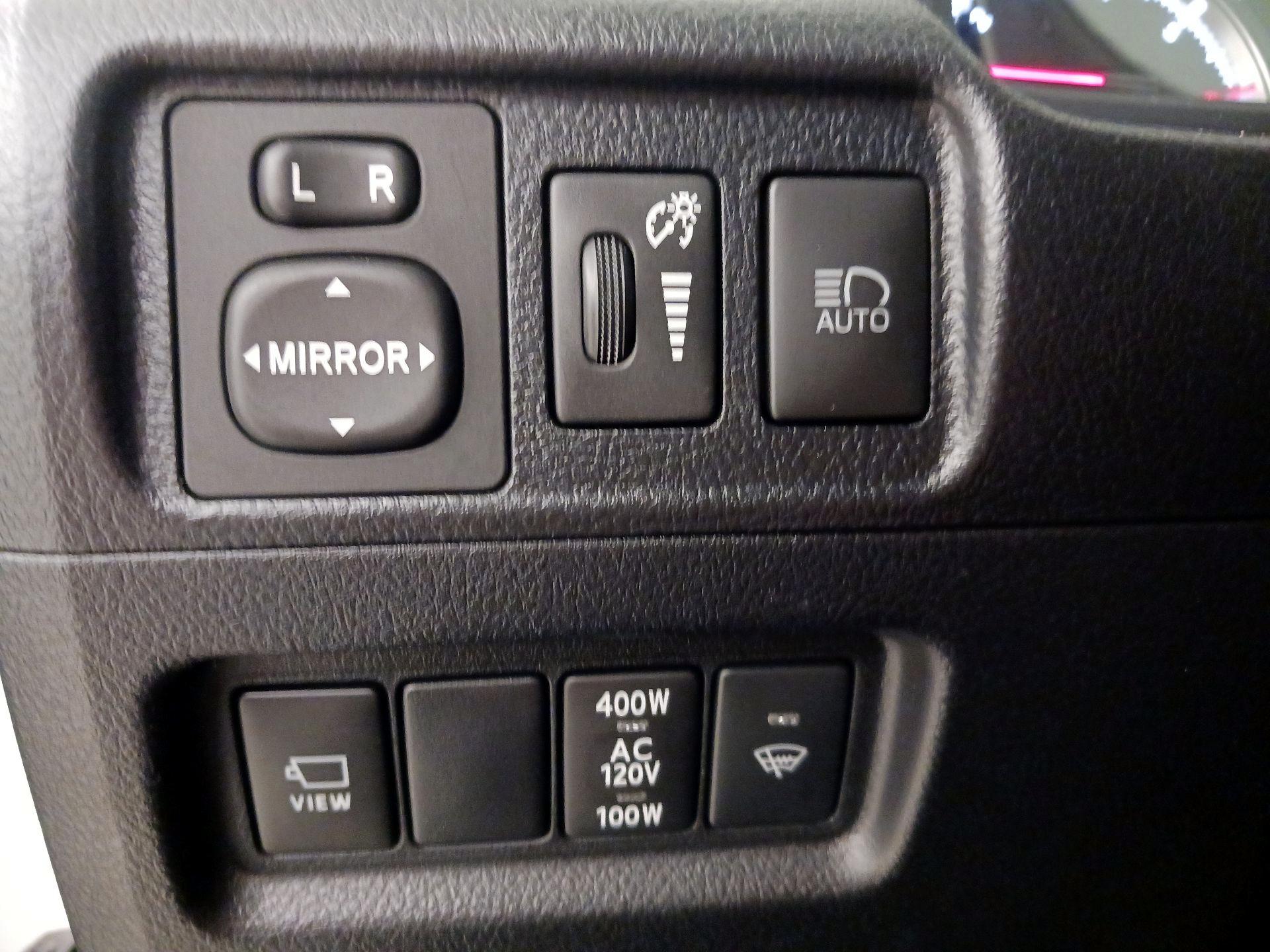 Thumbnail: 2023 Toyota 4Runner - 13