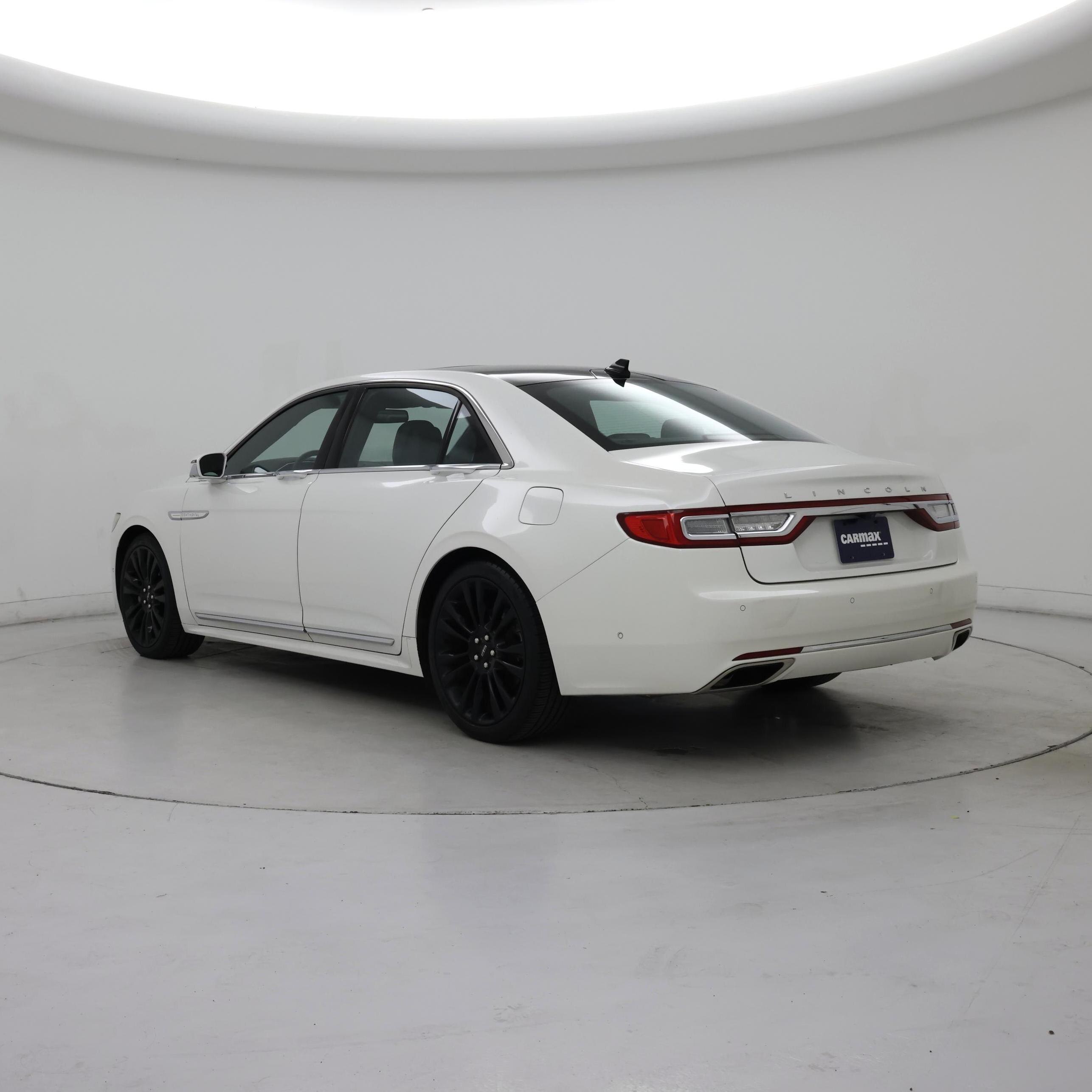 Thumbnail: 2020 Lincoln Continental - 2