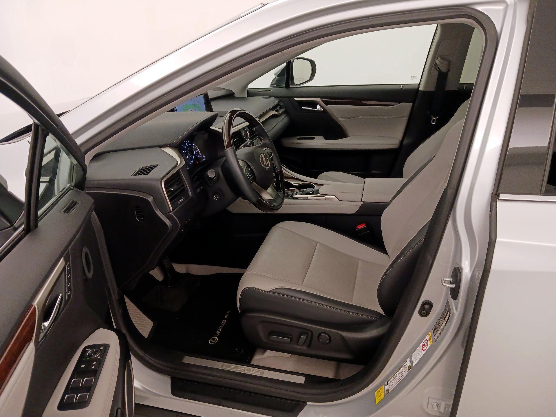 Thumbnail: 2017 Lexus RX - 11