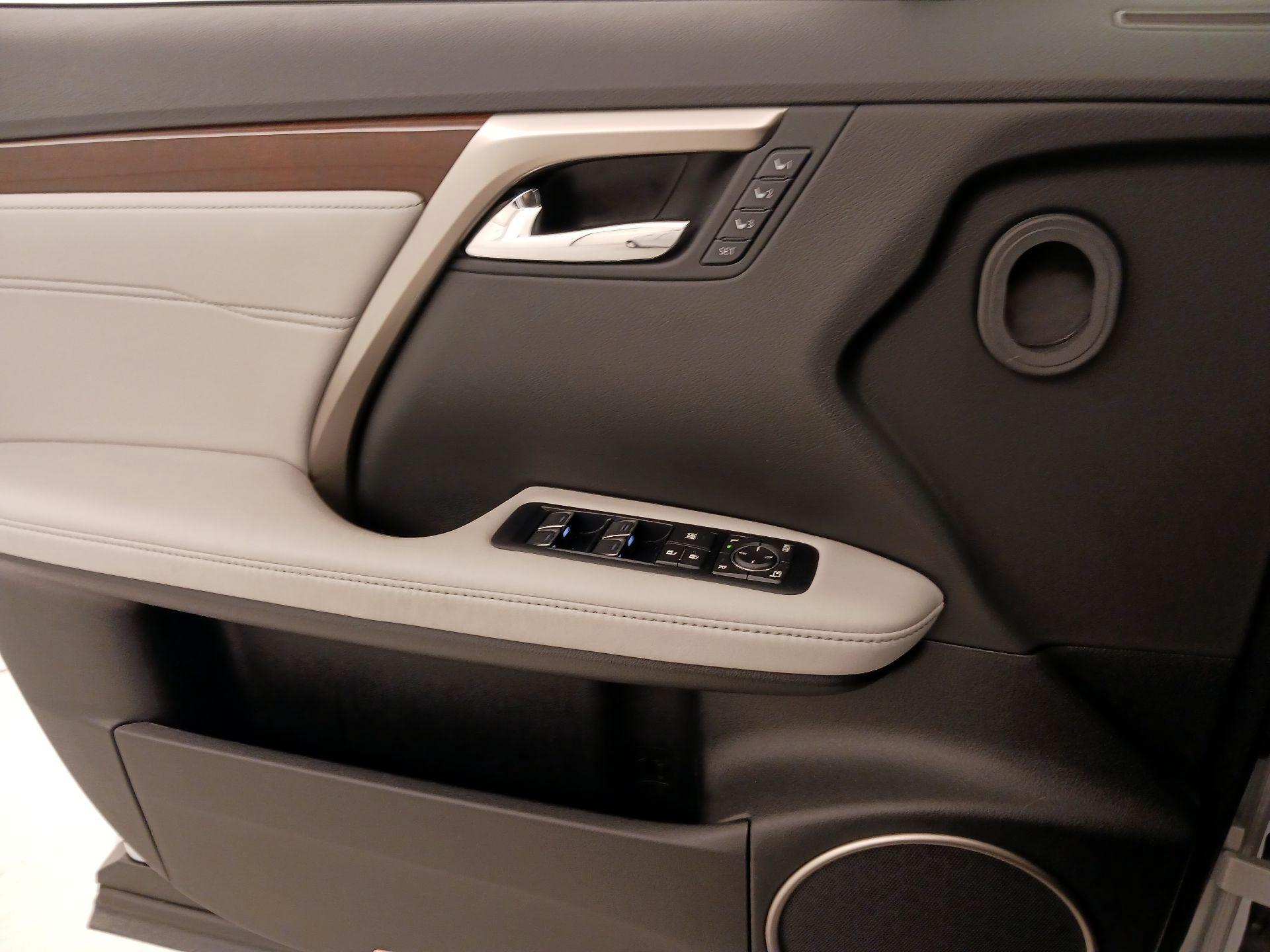 Thumbnail: 2017 Lexus RX - 12