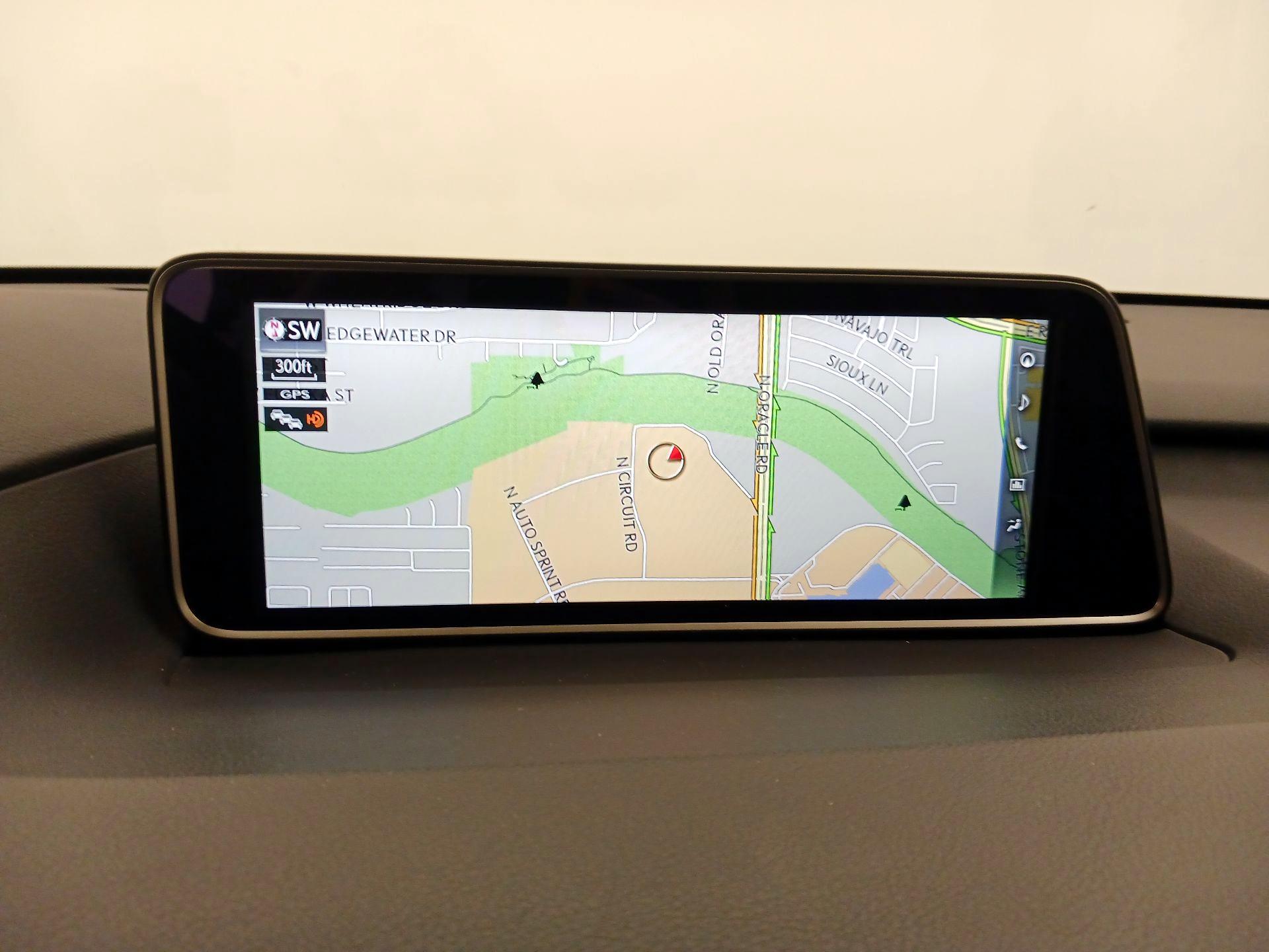 Thumbnail: 2017 Lexus RX - 14