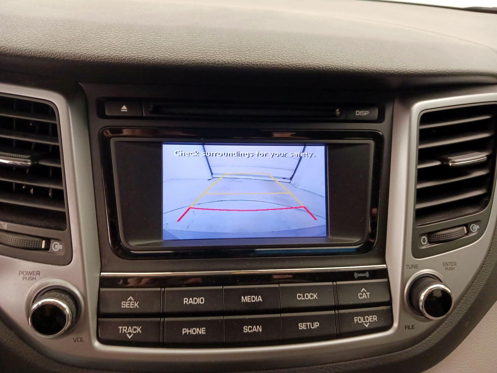 Thumbnail: 2016 Hyundai Tucson - 14