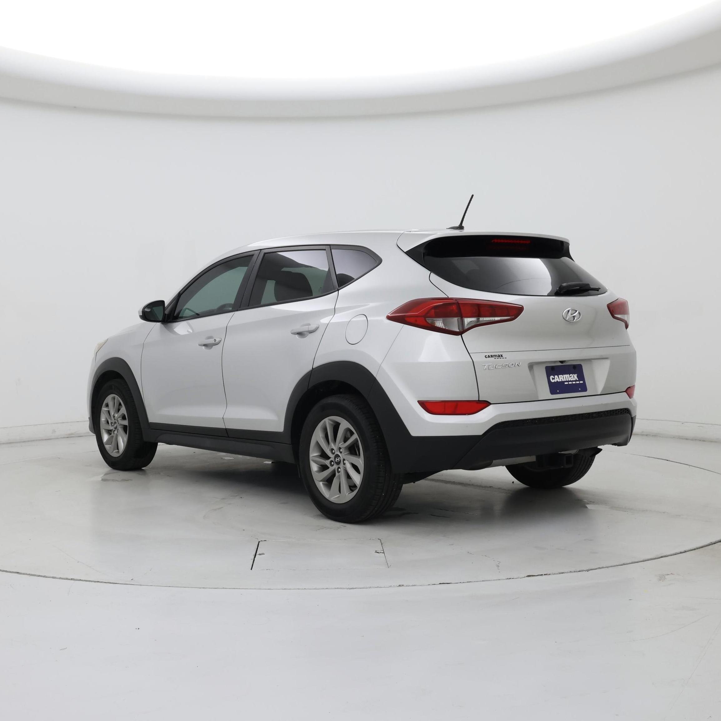 Thumbnail: 2016 Hyundai Tucson - 2