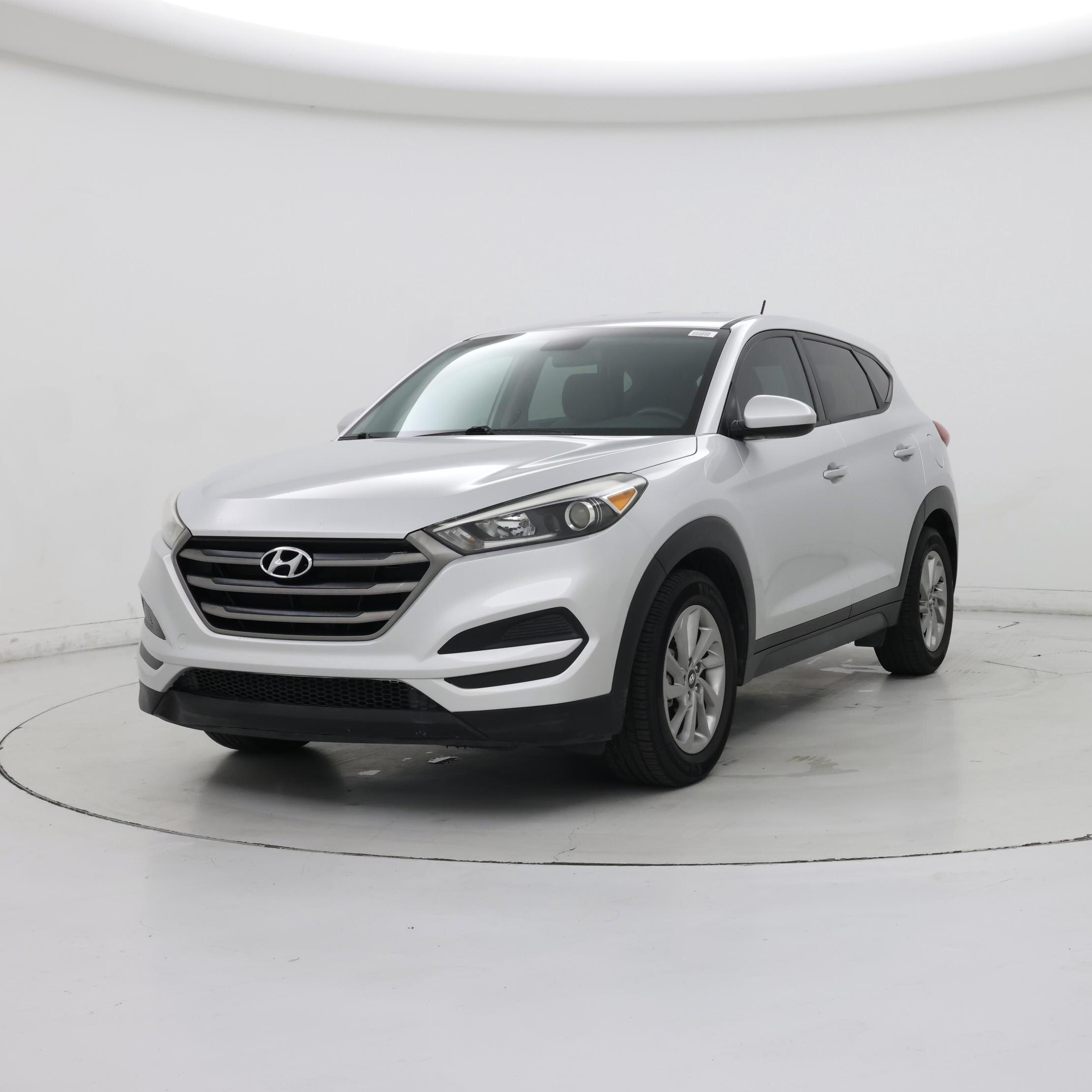 Thumbnail: 2016 Hyundai Tucson - 4