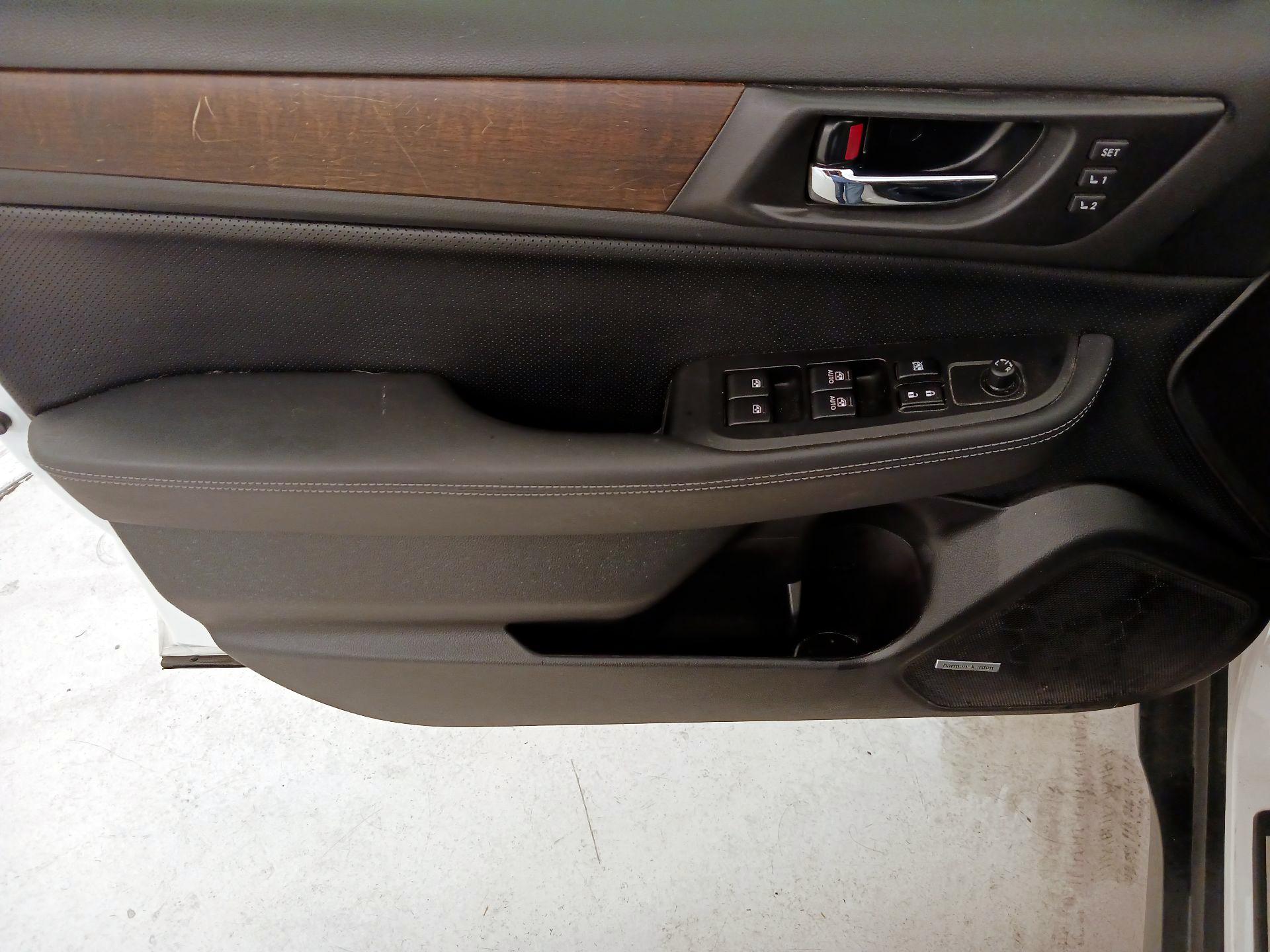 Thumbnail: 2016 Subaru Outback - 12