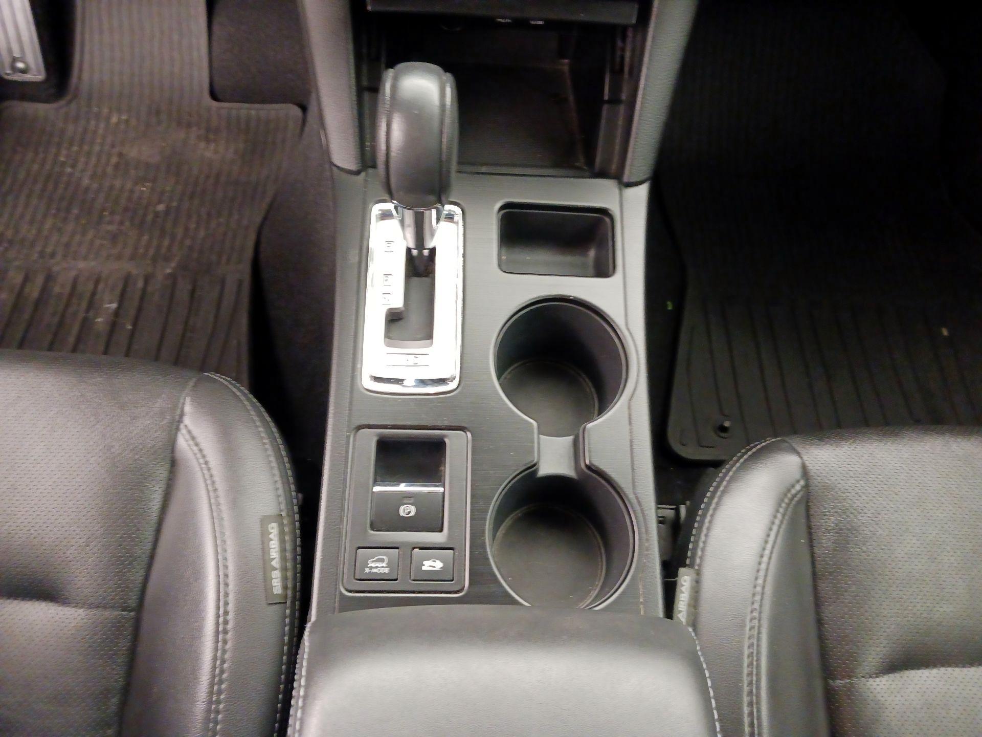 Thumbnail: 2016 Subaru Outback - 17