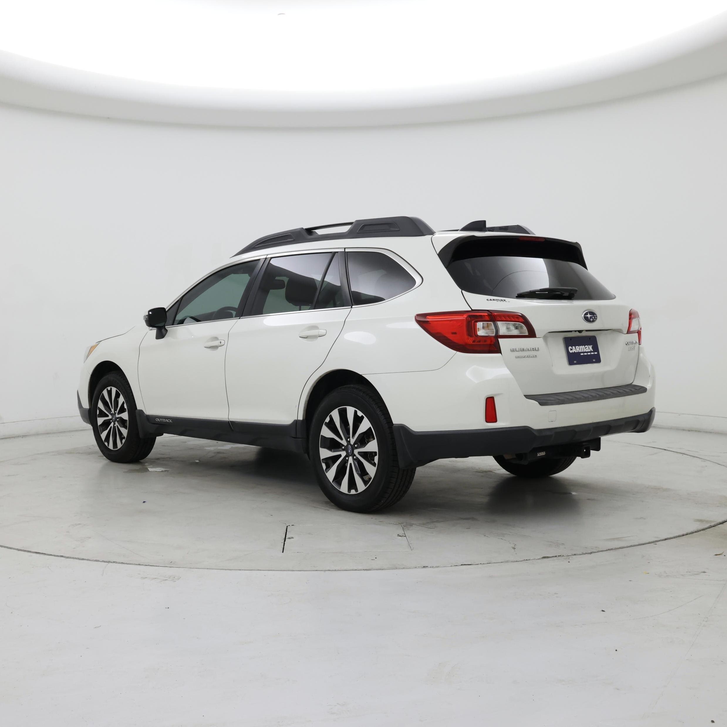 Thumbnail: 2016 Subaru Outback - 2