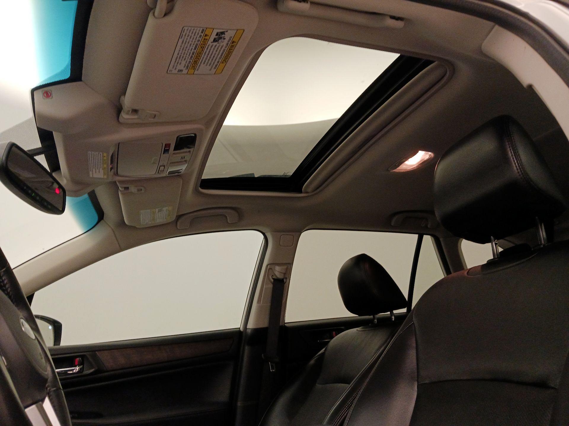 Thumbnail: 2016 Subaru Outback - 19