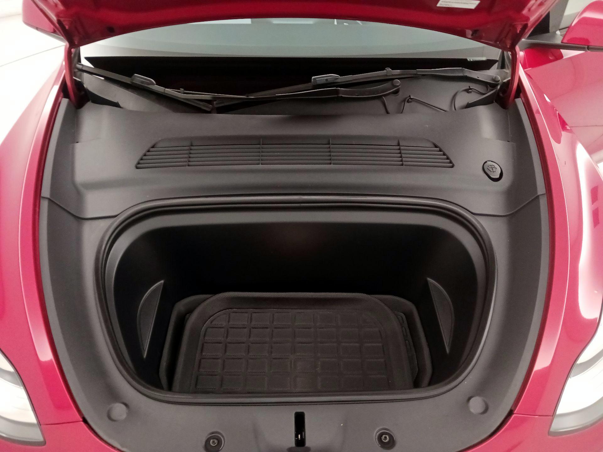 Thumbnail: 2023 Tesla Model Y - 20