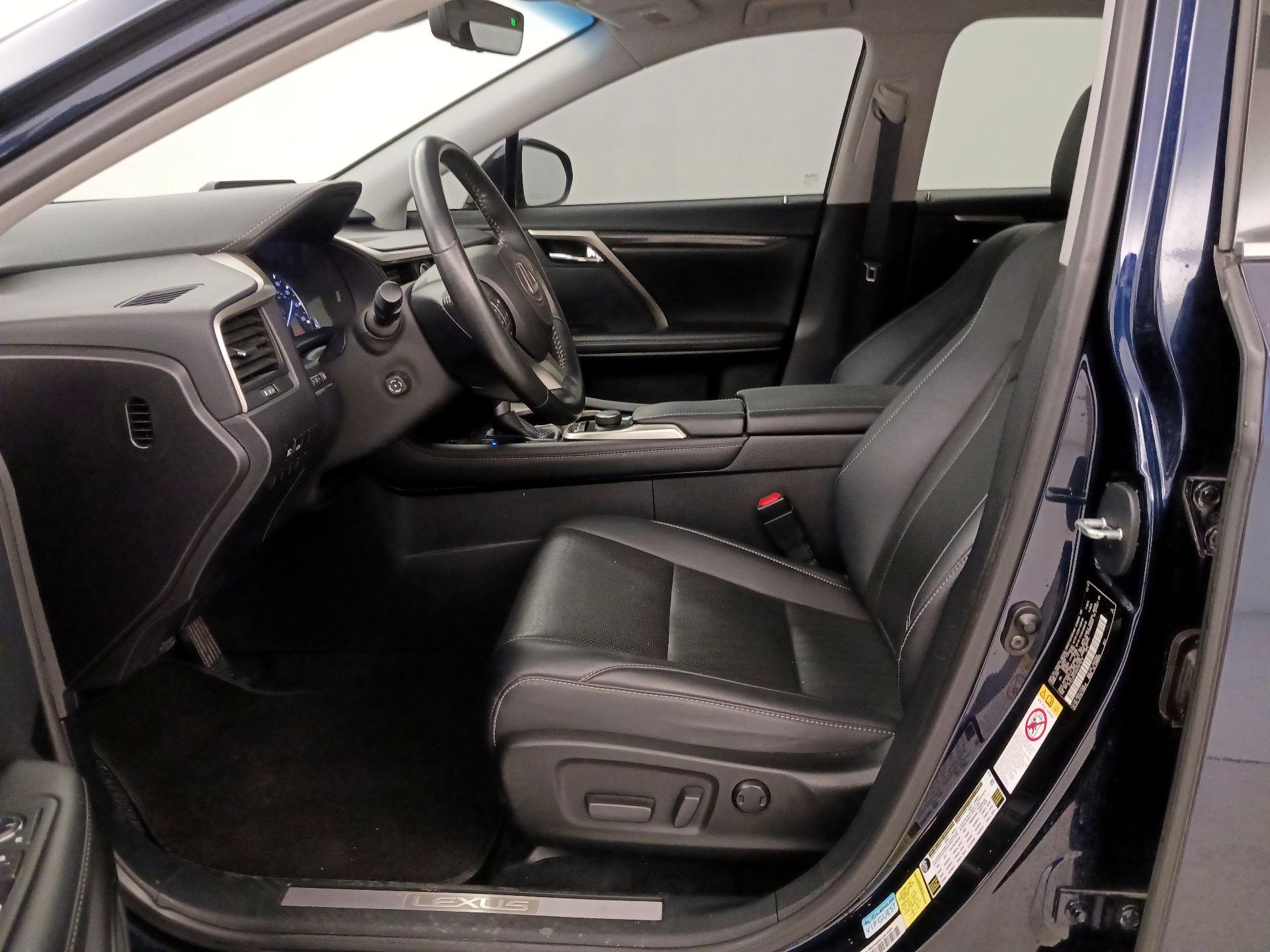 Thumbnail: 2017 Lexus RX - 11