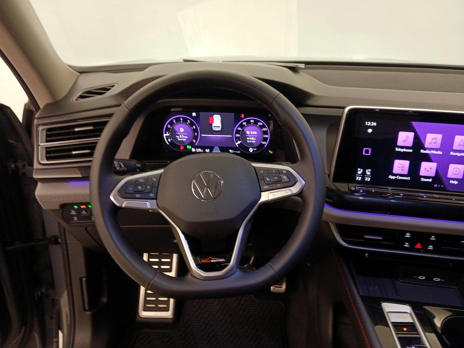 Thumbnail: 2025 Volkswagen Atlas - 10