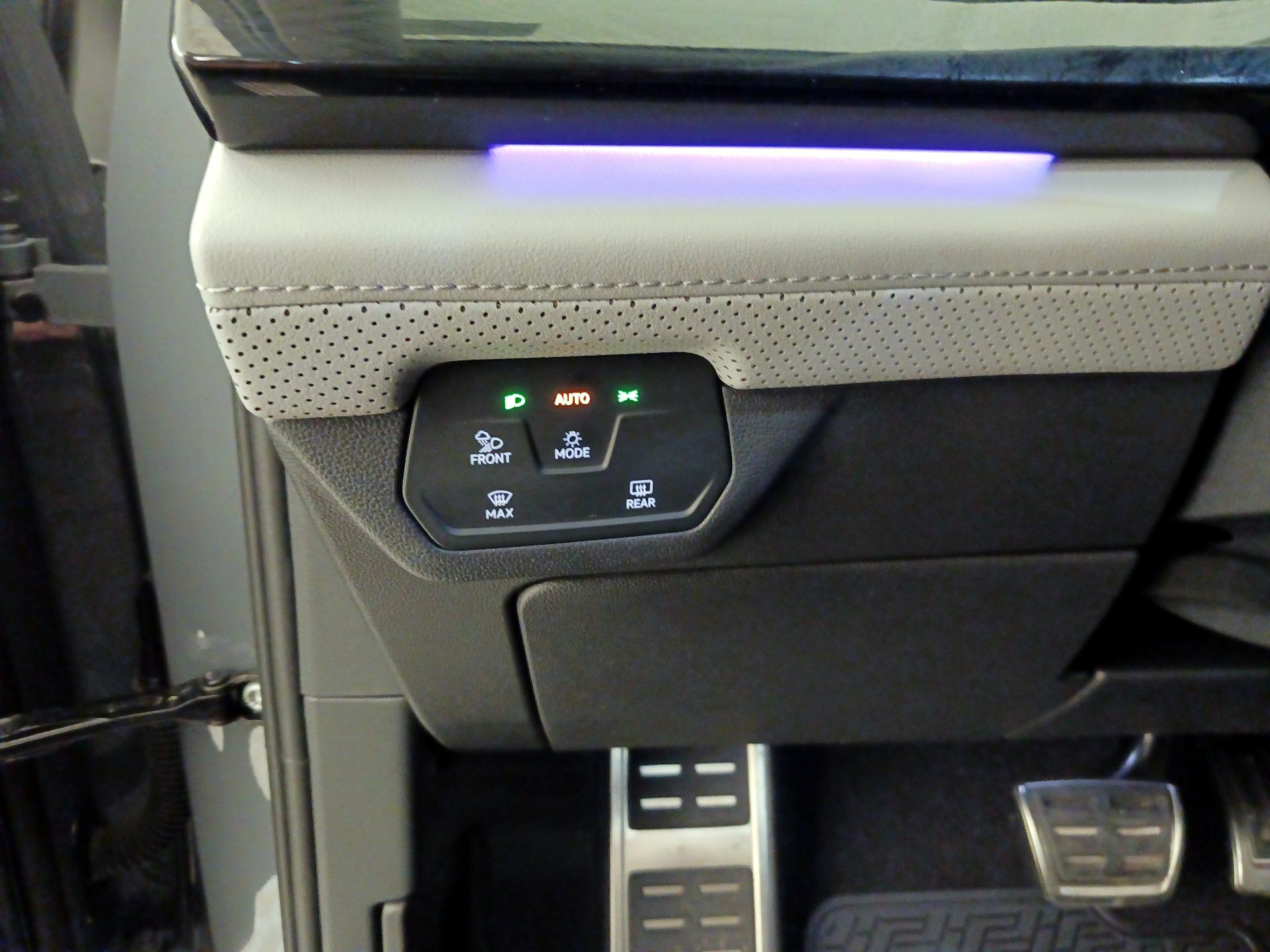 Thumbnail: 2025 Volkswagen Atlas - 13