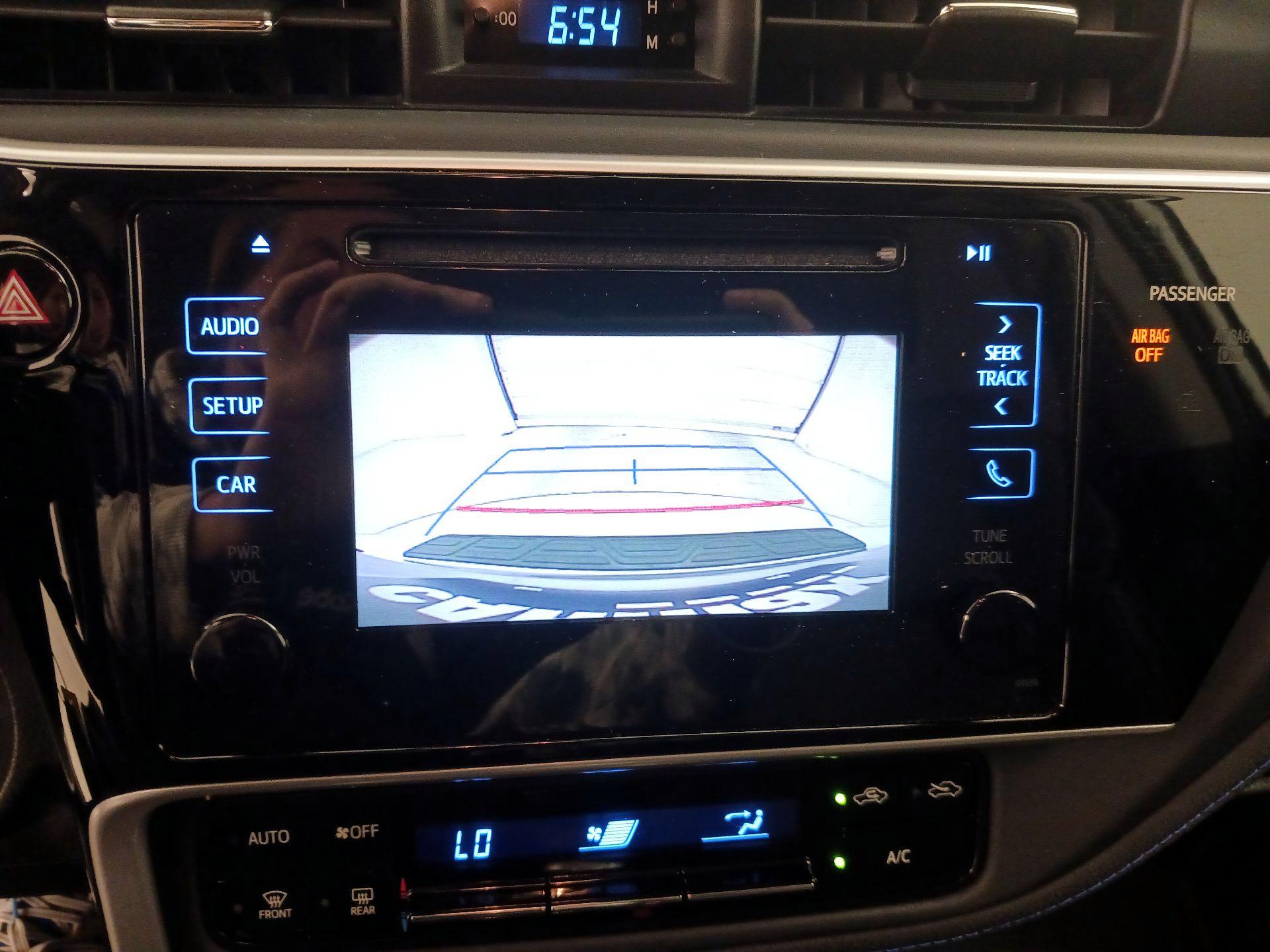 Thumbnail: 2017 Toyota Corolla - 14