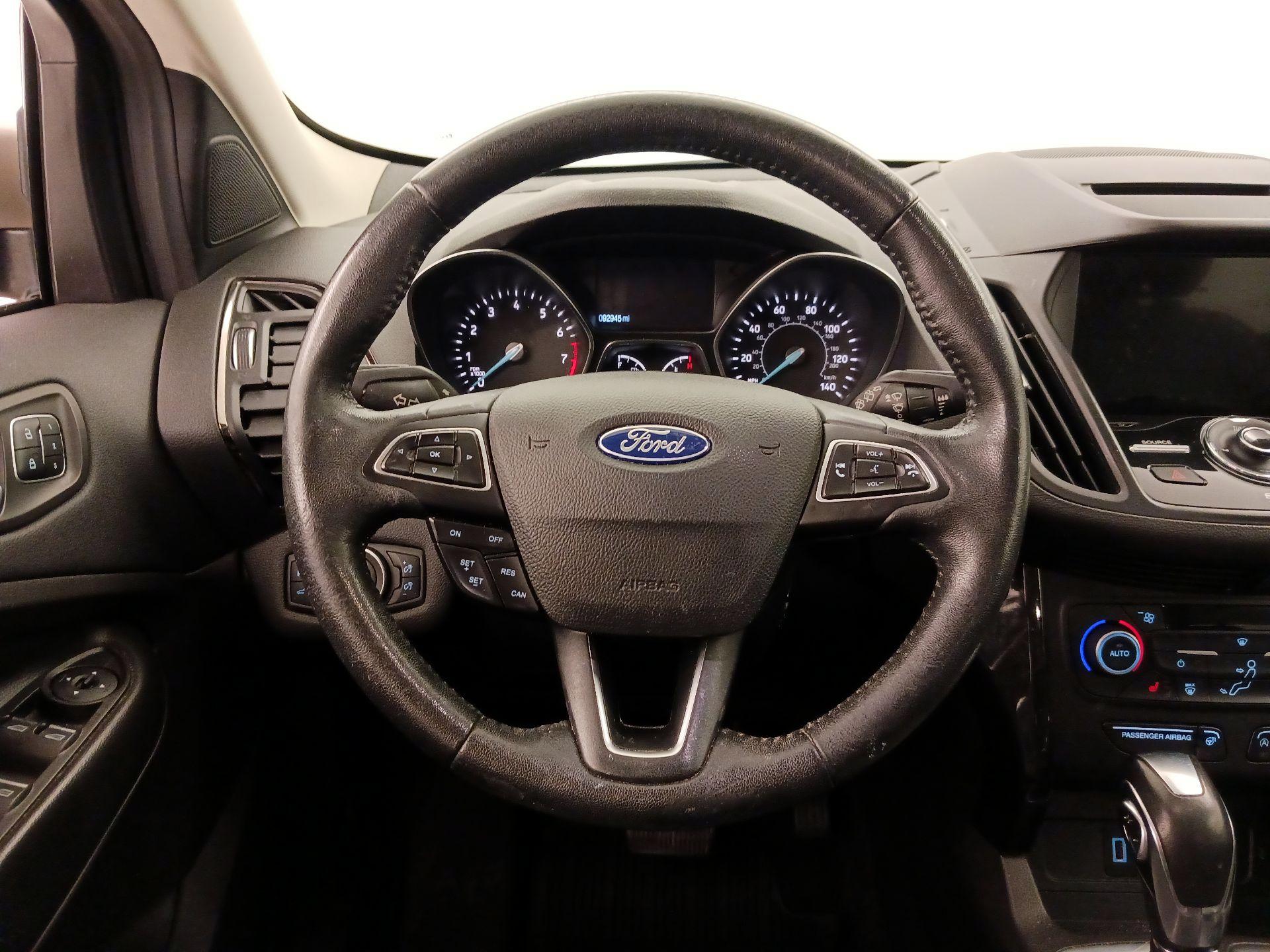 Thumbnail: 2018 Ford Escape - 10