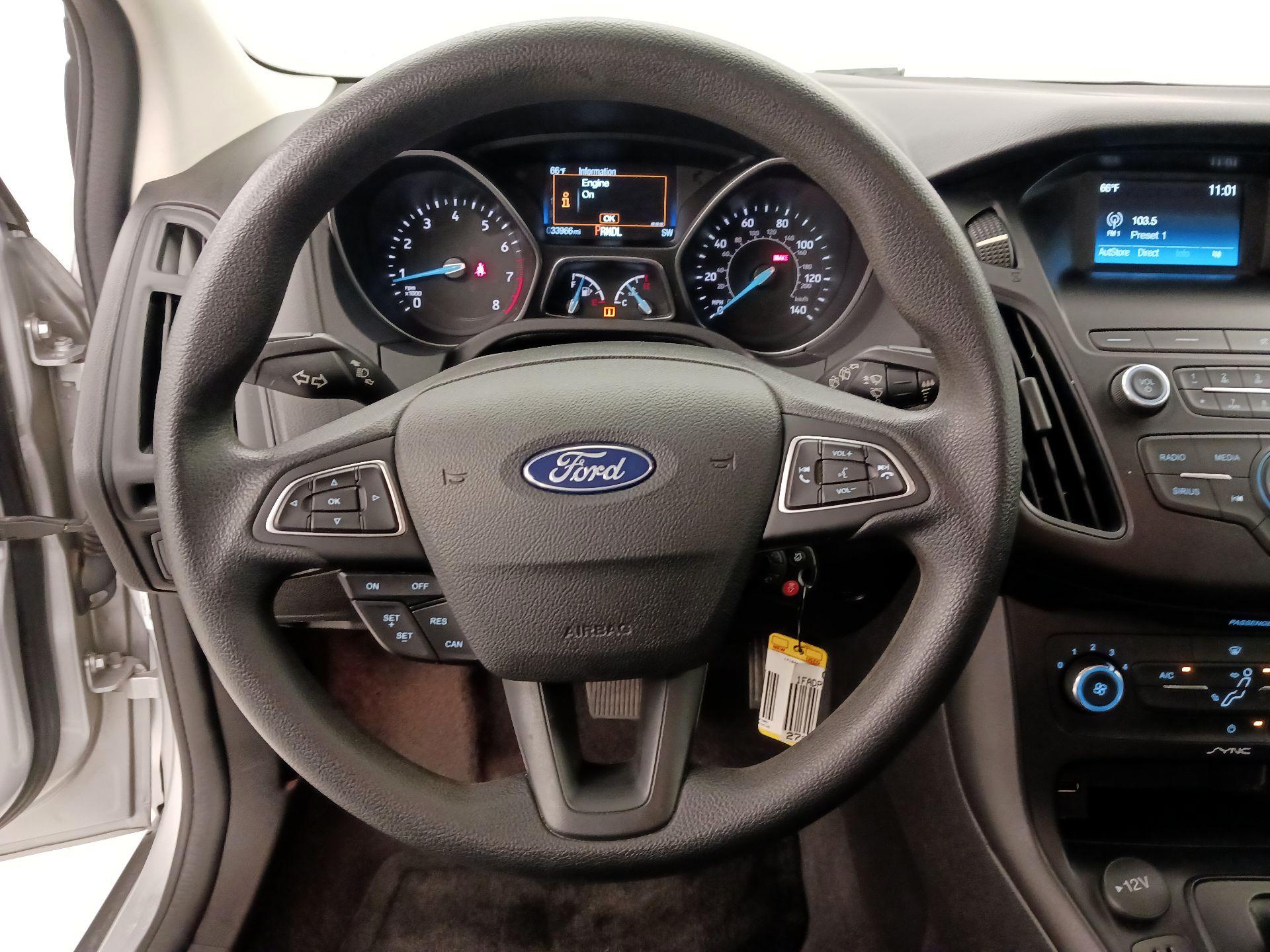 Thumbnail: 2018 Ford Focus - 10
