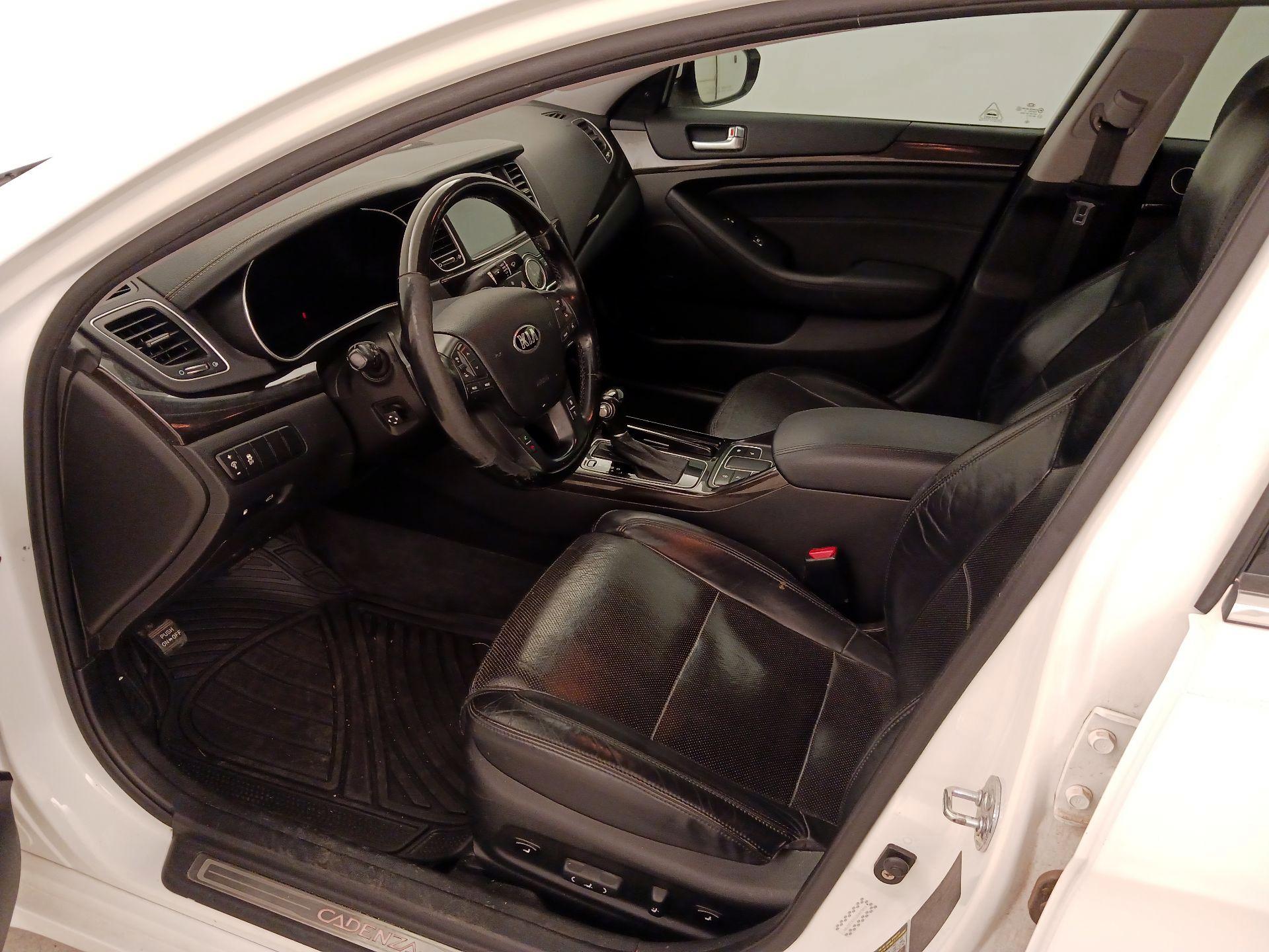 Thumbnail: 2014 Kia Cadenza - 11