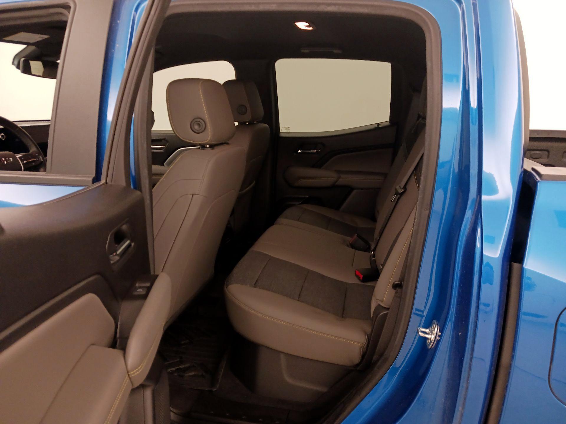 Thumbnail: 2024 Chevrolet Colorado - 20