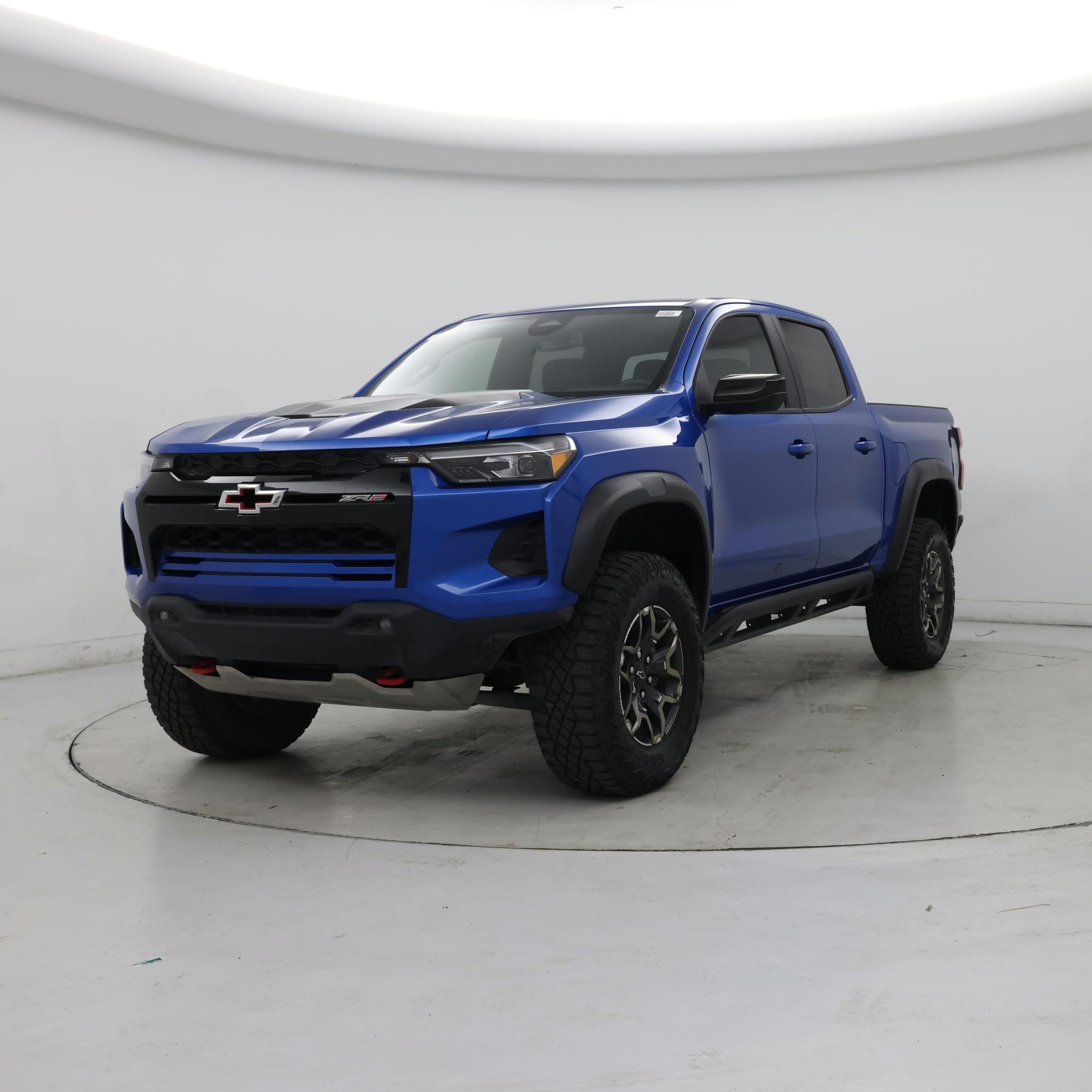 Thumbnail: 2024 Chevrolet Colorado - 4