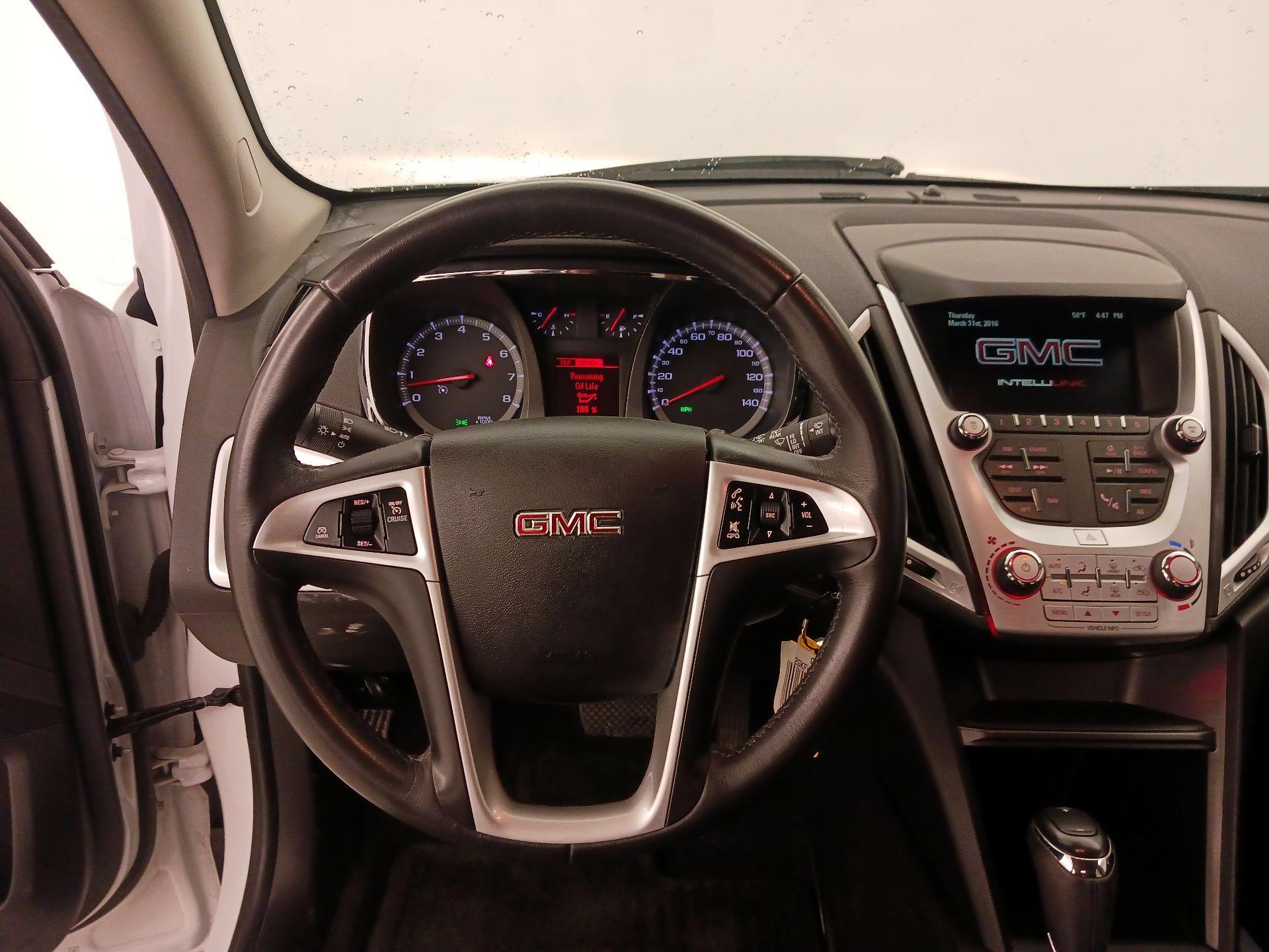 Thumbnail: 2017 GMC Terrain - 10