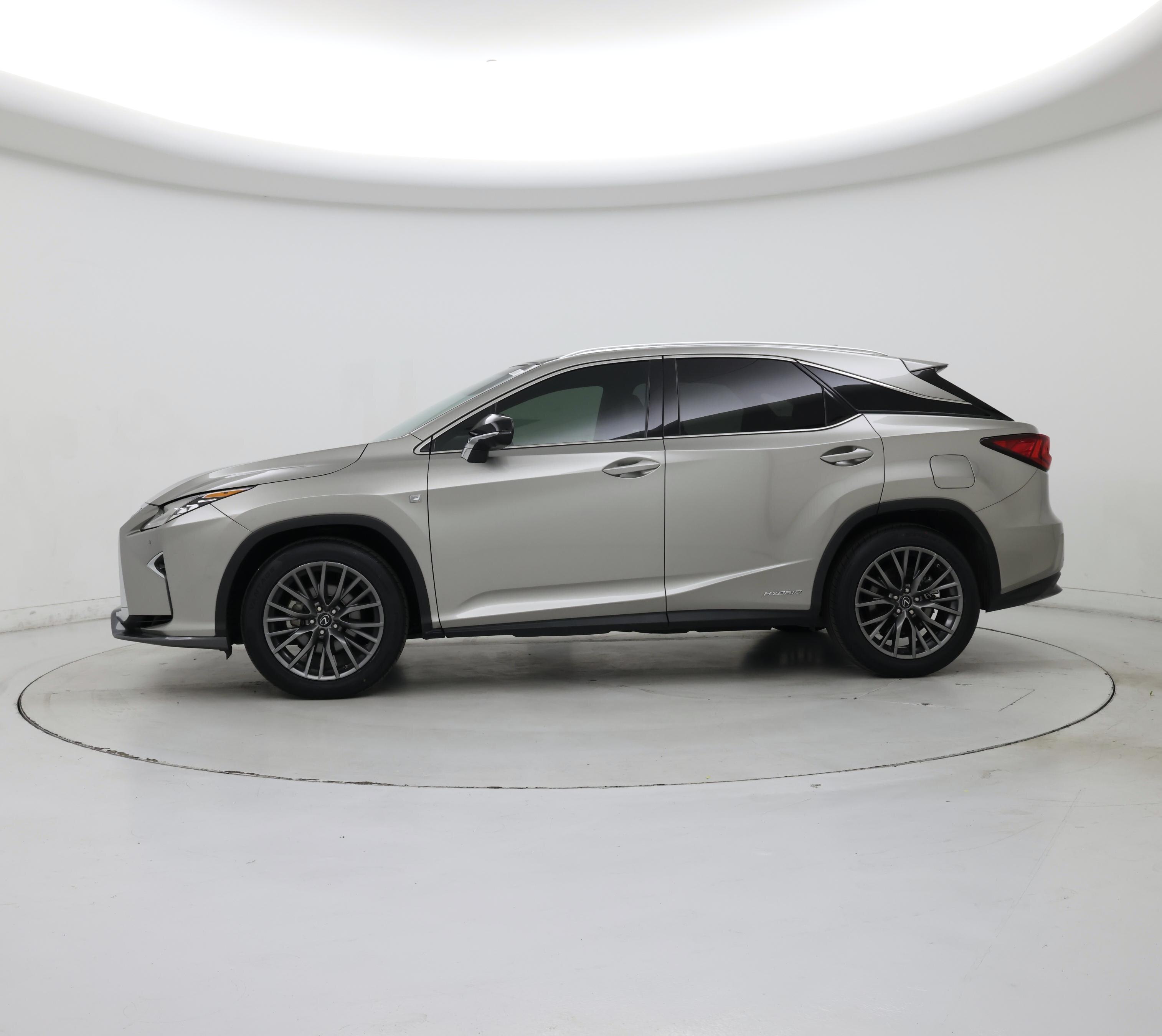 Thumbnail: 2018 Lexus RX - 3