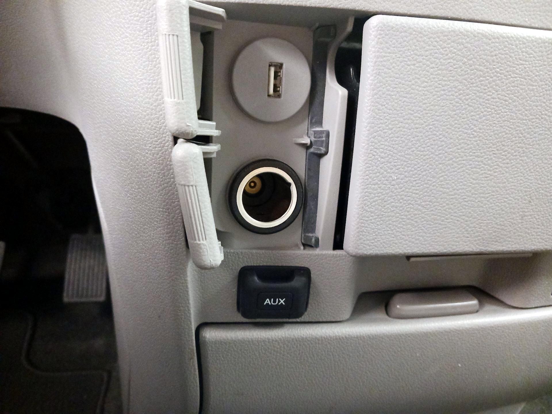 Thumbnail: 2014 Honda Odyssey - 18