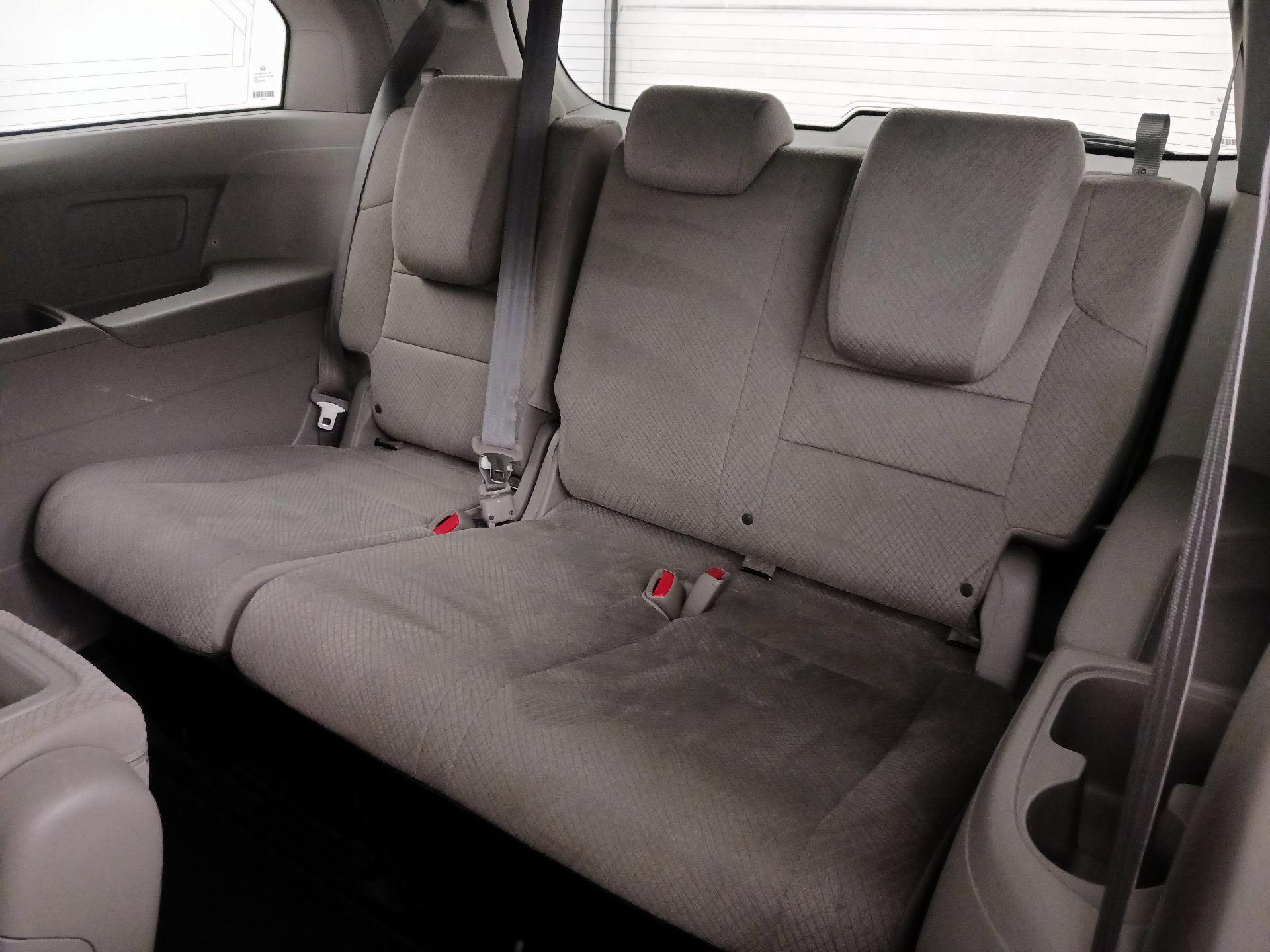 Thumbnail: 2014 Honda Odyssey - 20