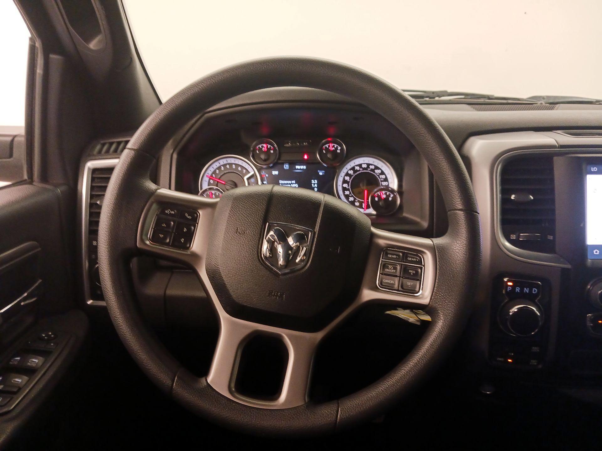 Thumbnail: 2022 RAM 1500 Classic - 10