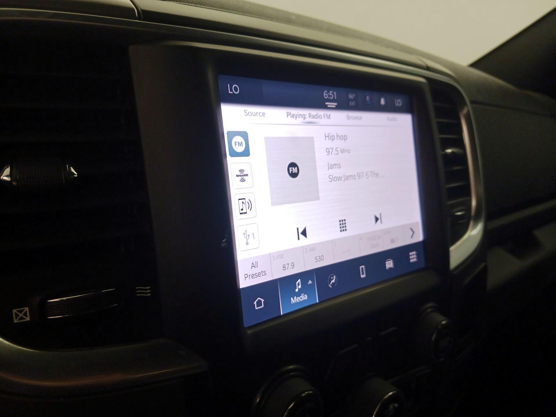 Thumbnail: 2022 RAM 1500 Classic - 15