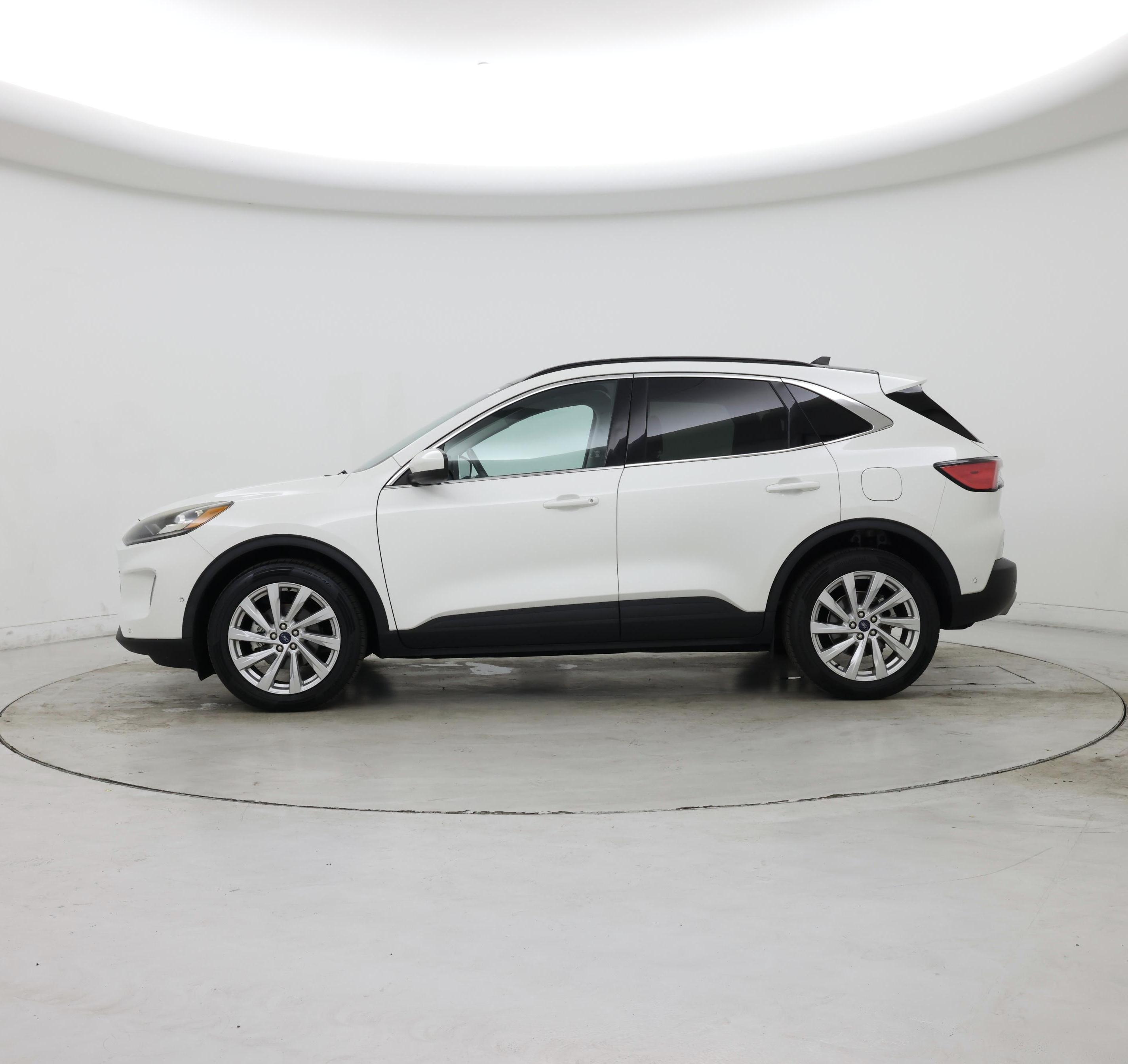 Thumbnail: 2021 Ford Escape - 3