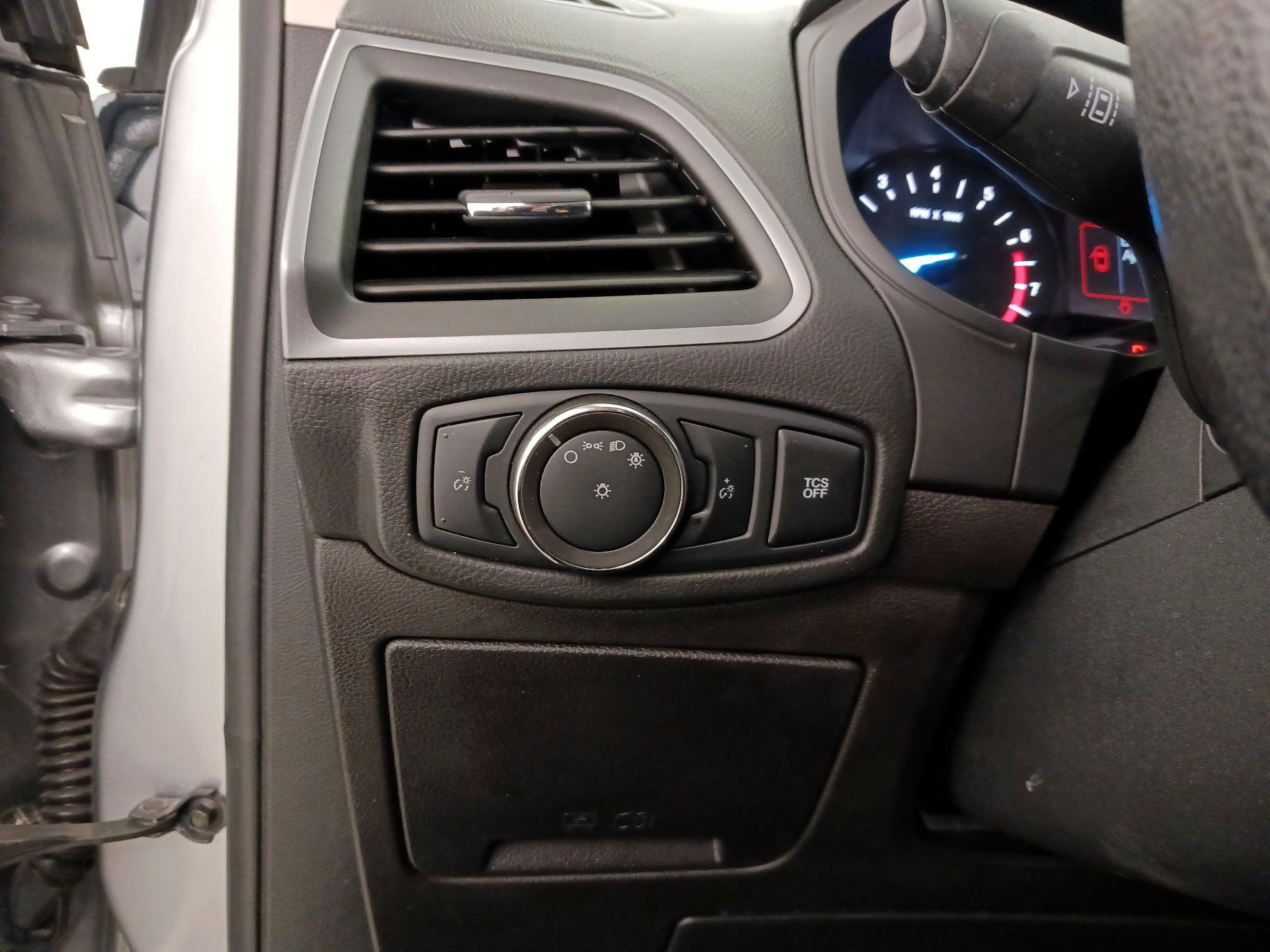 Thumbnail: 2020 Ford Edge - 13