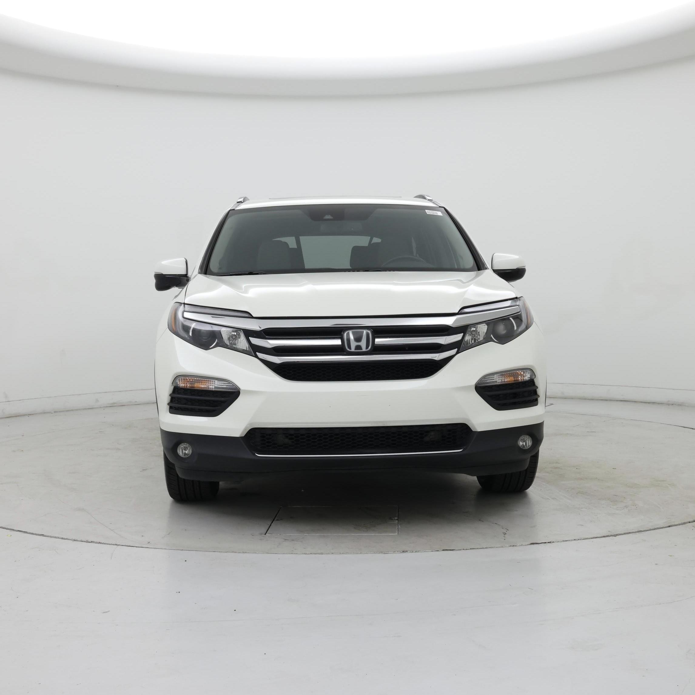 Thumbnail: 2018 Honda Pilot - 5