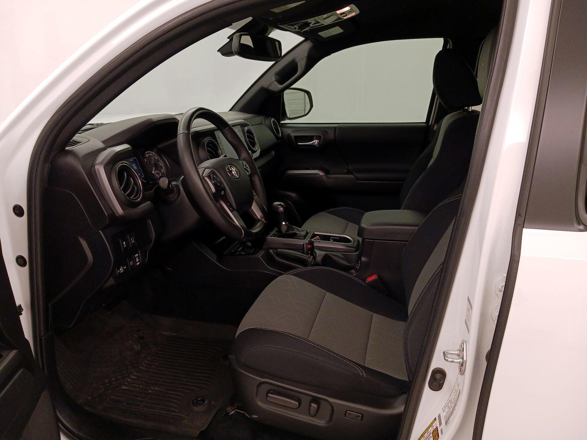 Thumbnail: 2023 Toyota Tacoma - 11