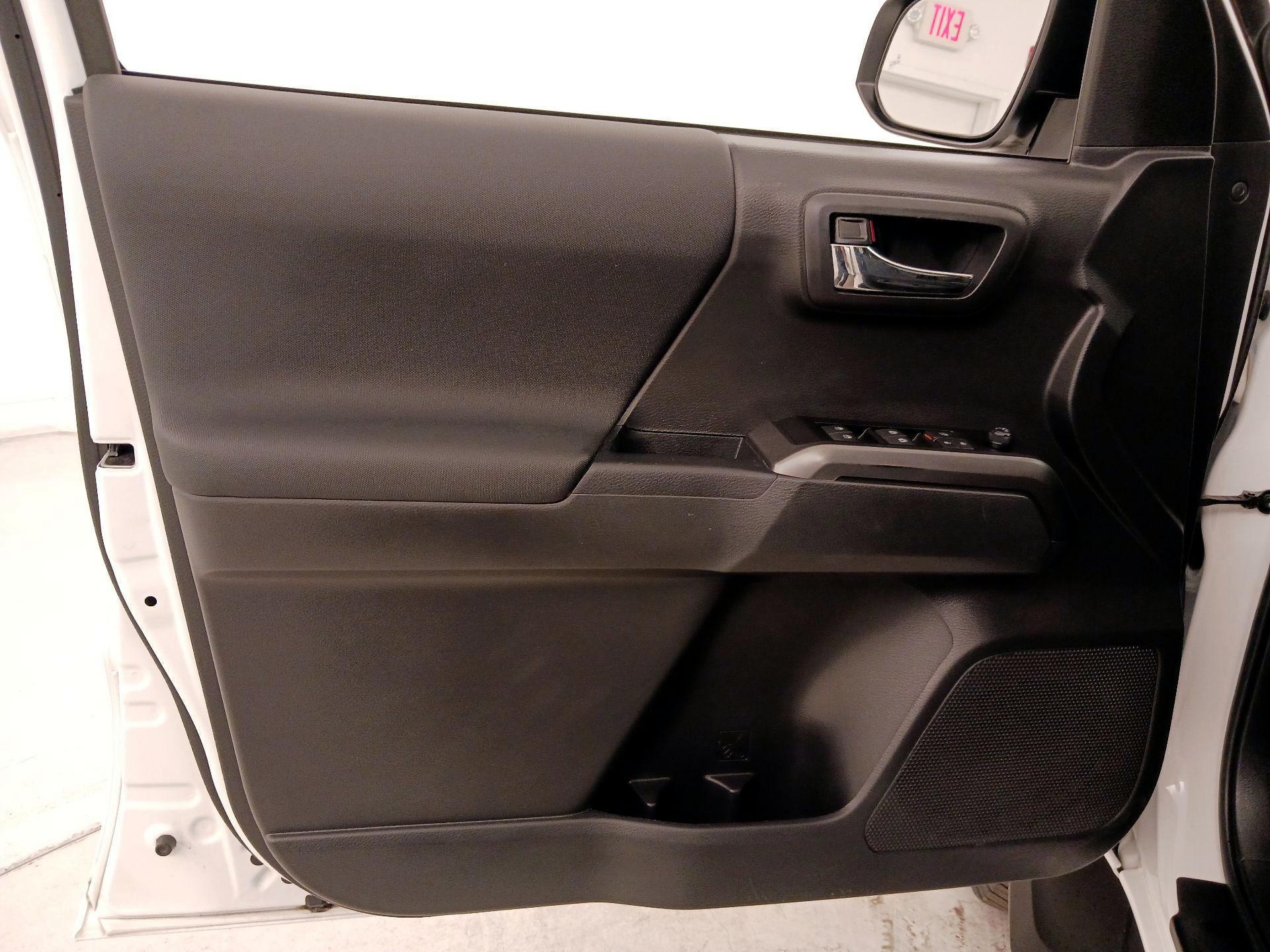 Thumbnail: 2023 Toyota Tacoma - 12