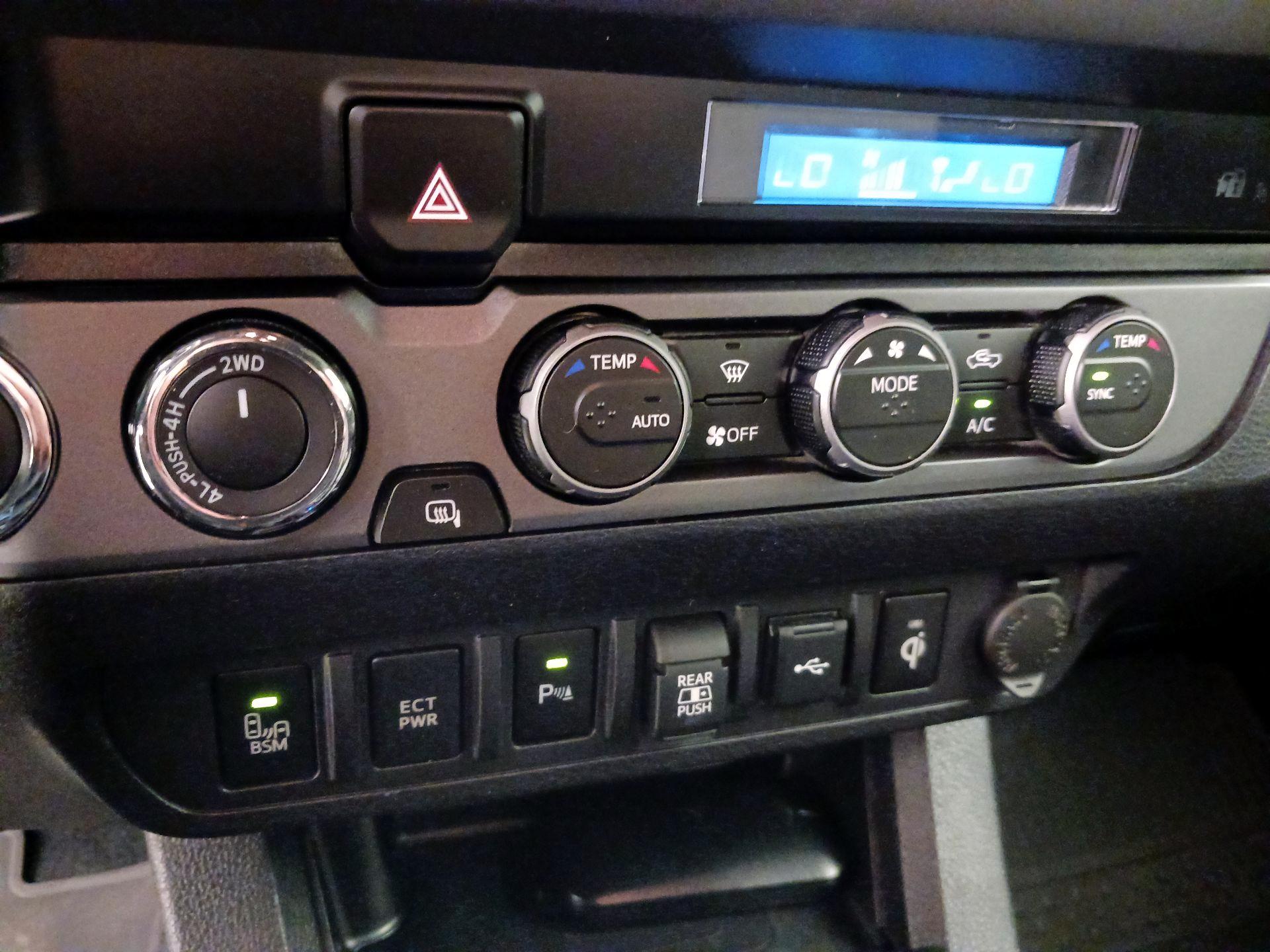 Thumbnail: 2023 Toyota Tacoma - 17