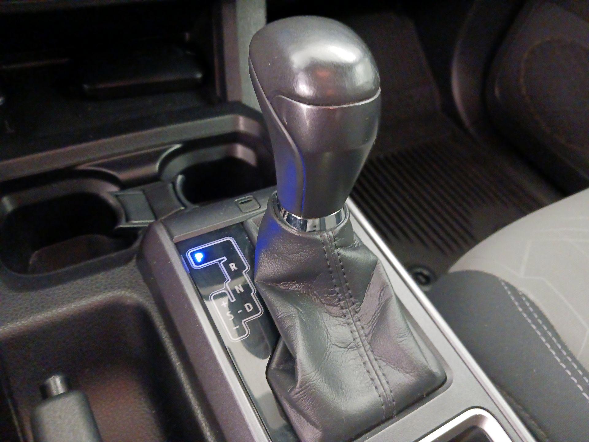 Thumbnail: 2023 Toyota Tacoma - 18