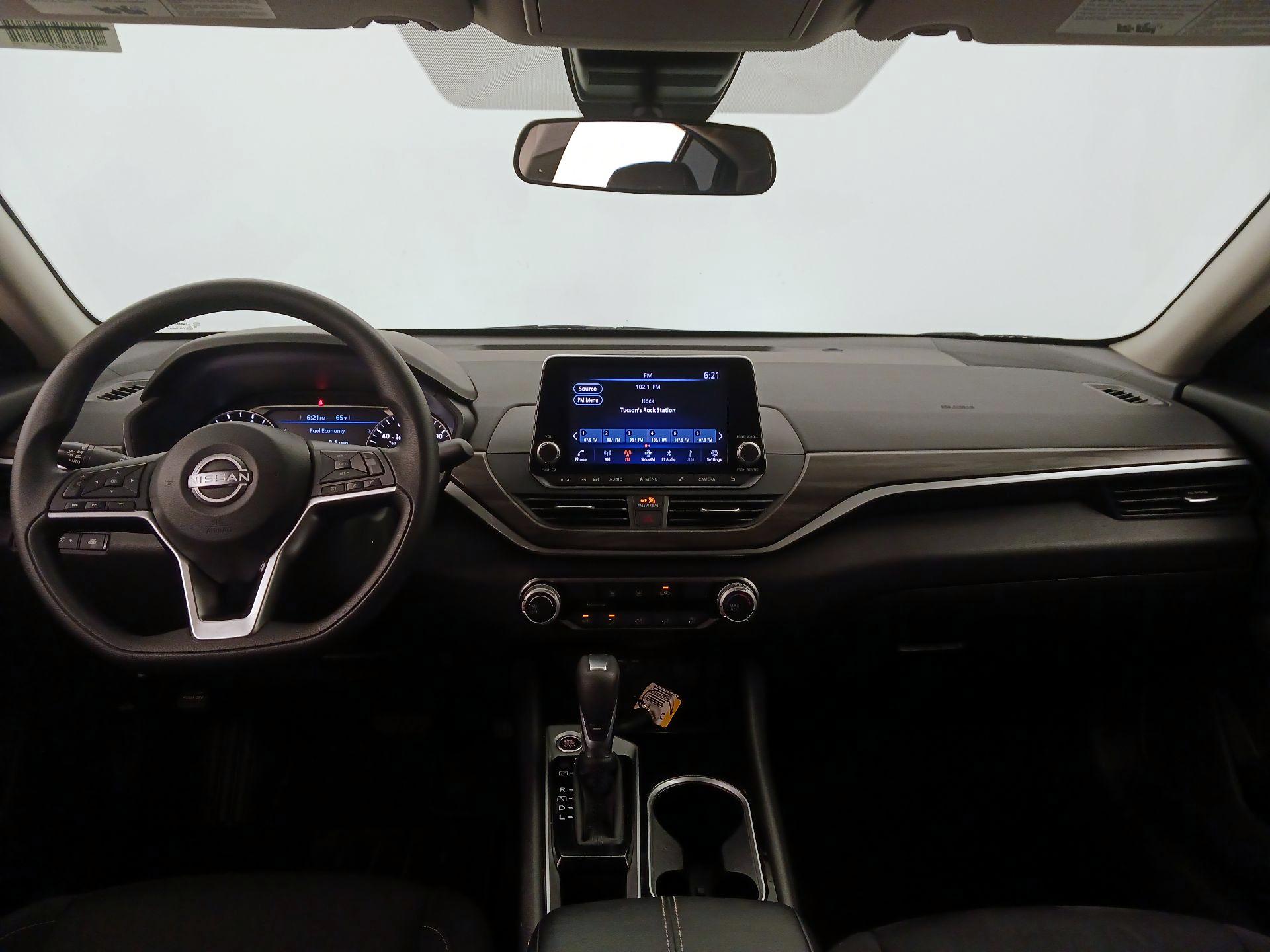 Thumbnail: 2024 Nissan Altima - 9